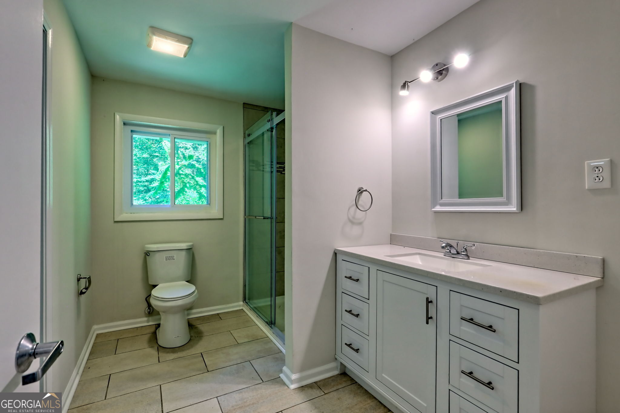 11 Electric Avenue Property Photo 11