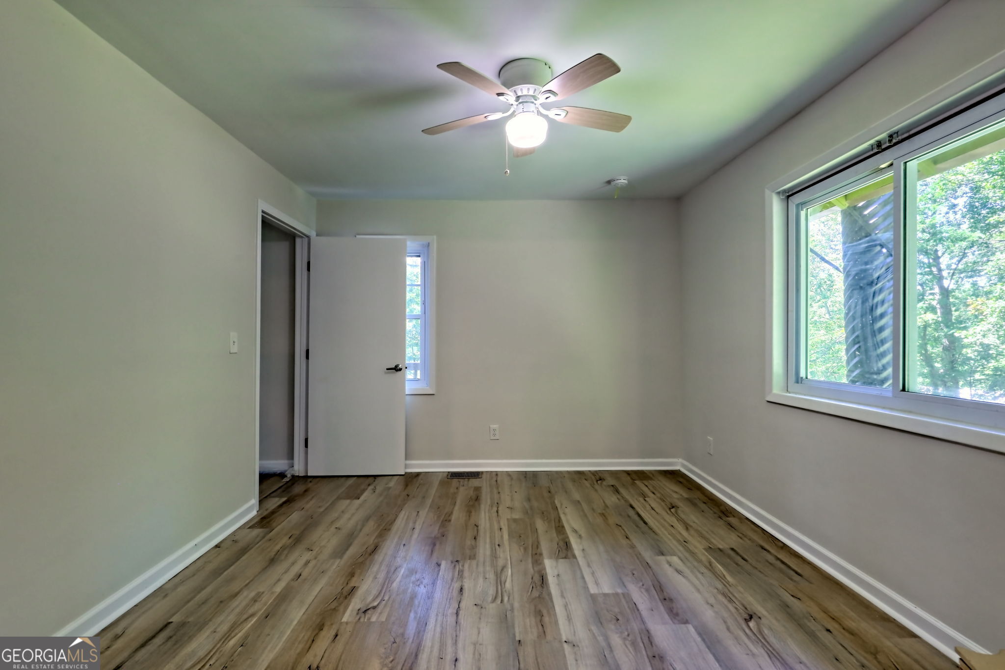 11 Electric Avenue Property Photo 14
