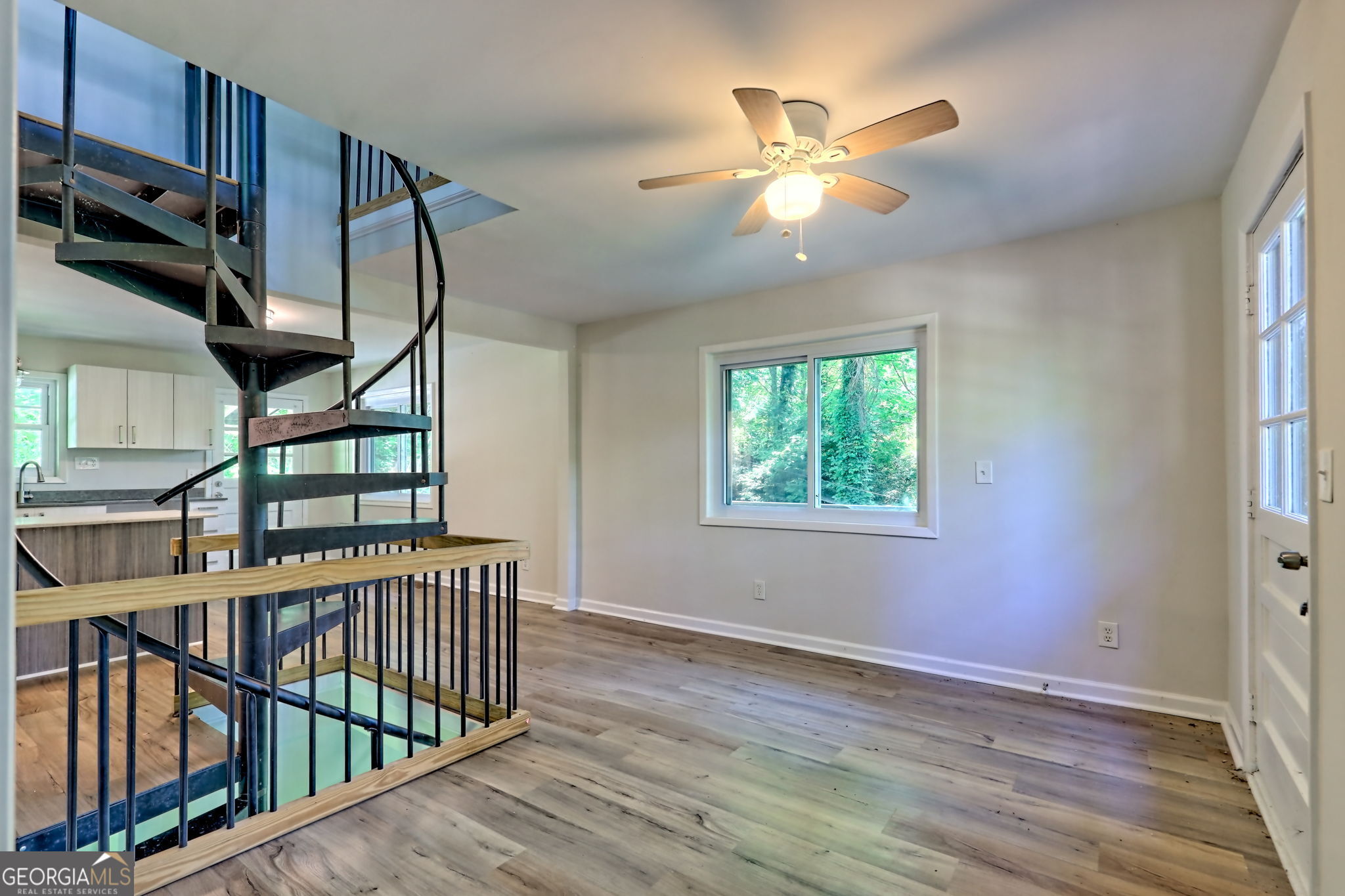 11 Electric Avenue Property Photo 15