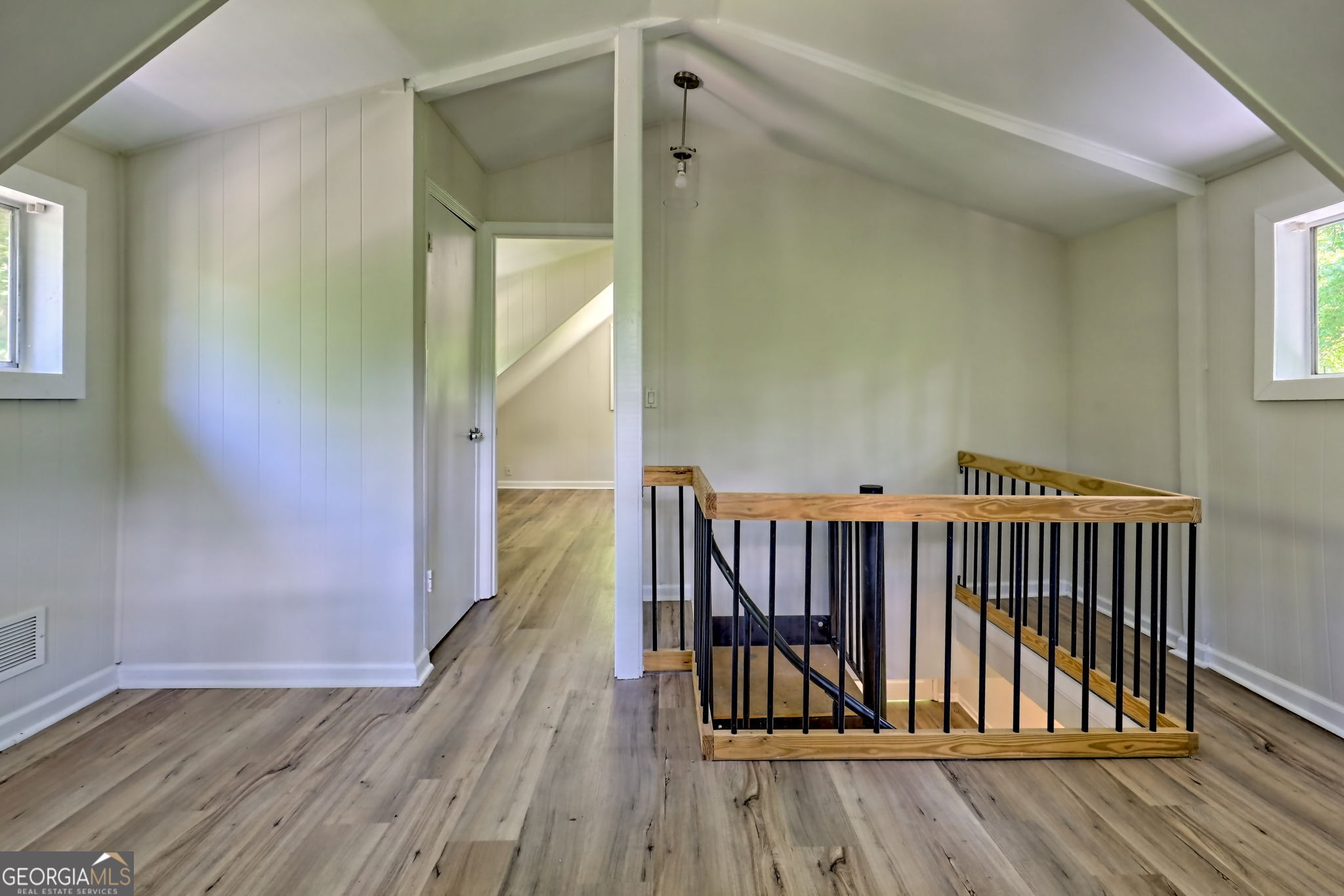 11 Electric Avenue Property Photo 21