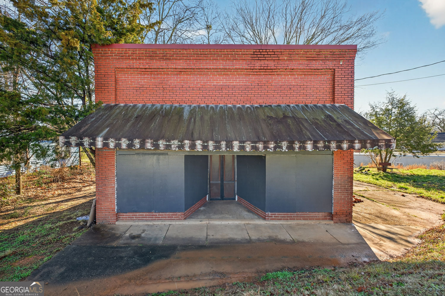 304 Cherokee Road Property Photo 1