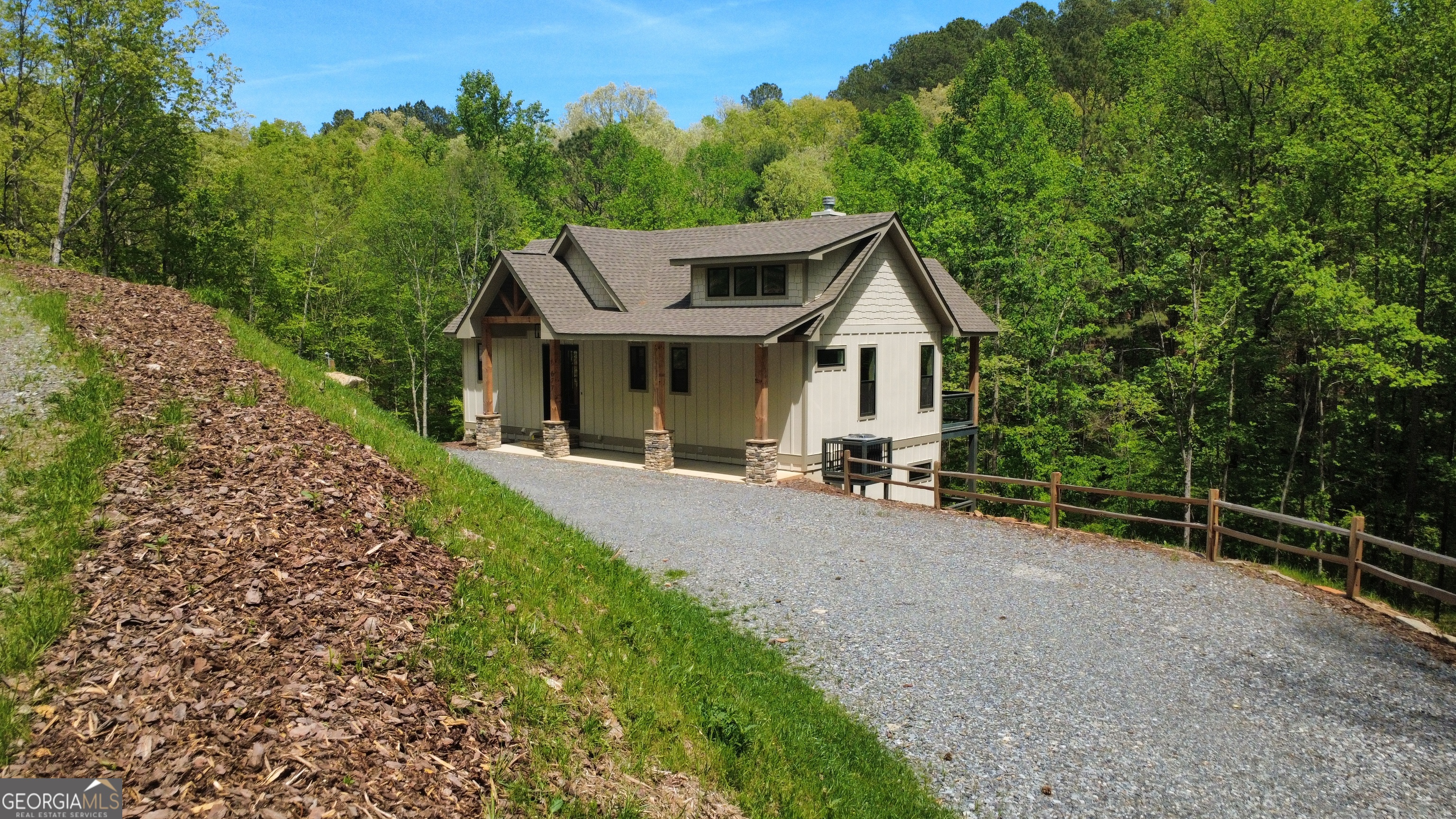 677 Catawba Circle Property Photo 5