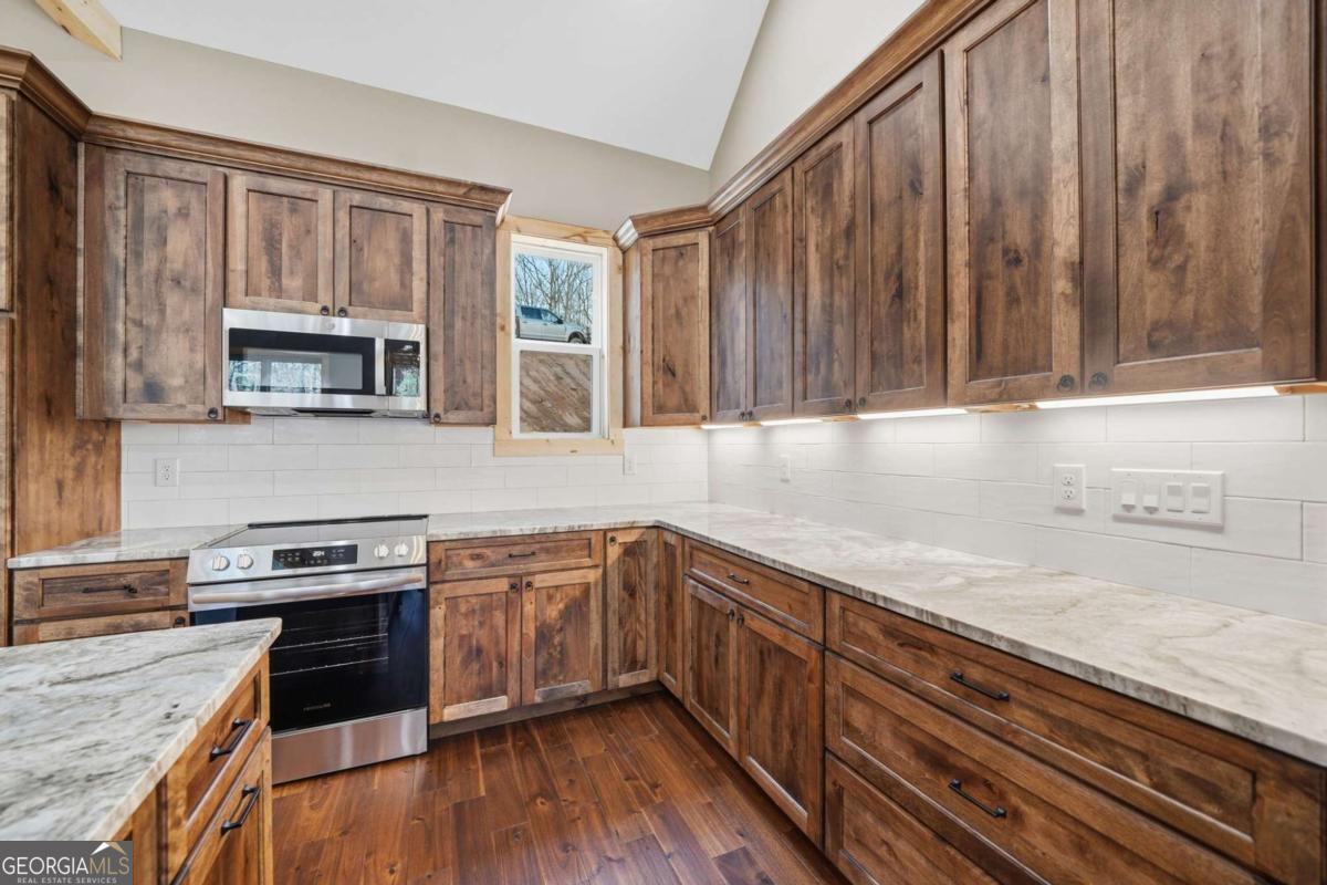 677 Catawba Circle Property Photo 21