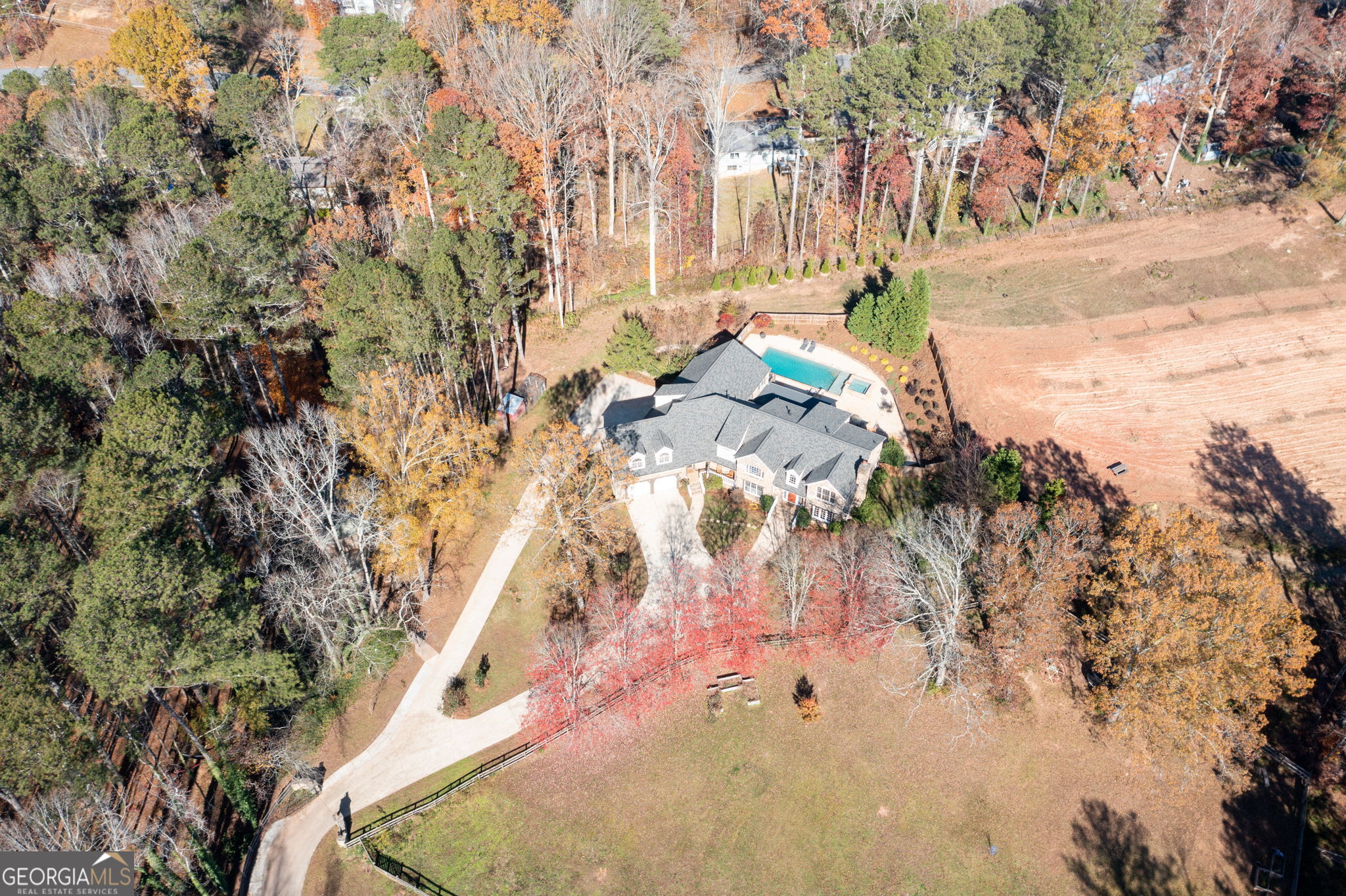 355 Clark Creek Pass Property Photo 1