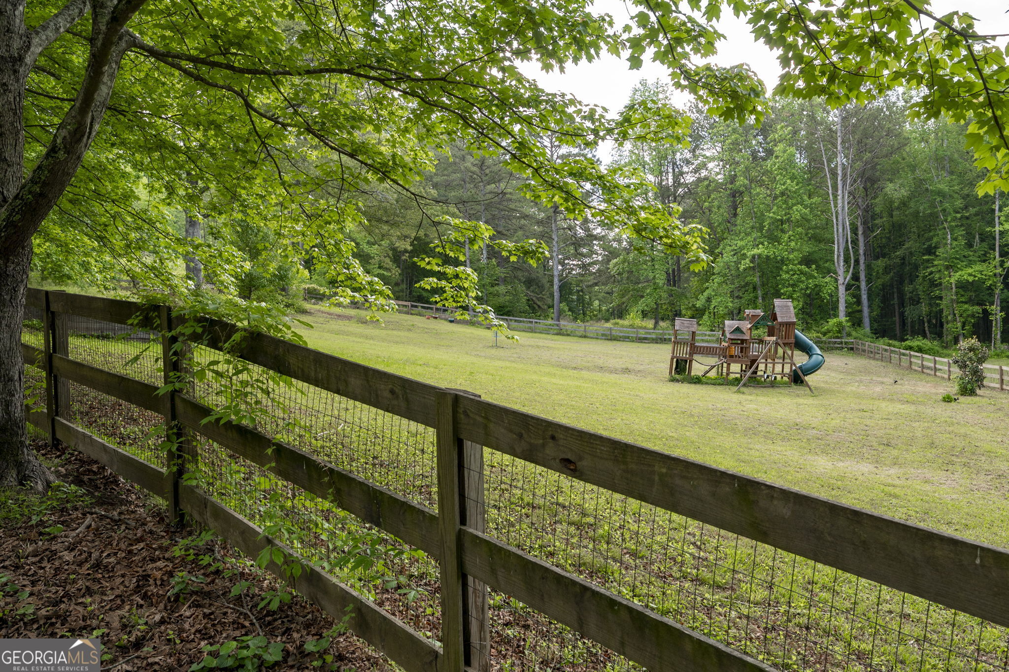 355 Clark Creek Pass Property Photo 60