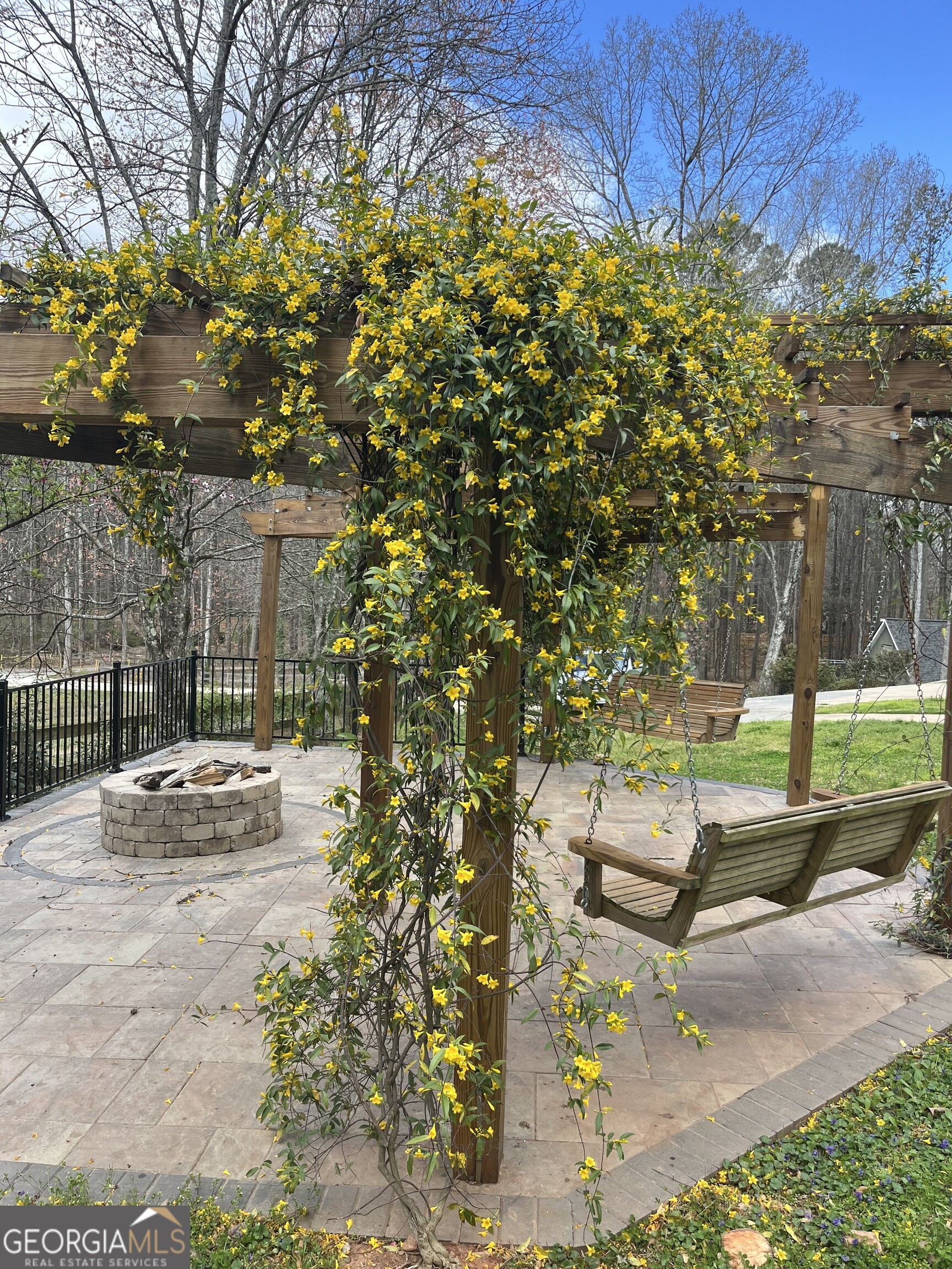 355 Clark Creek Pass Property Photo 63