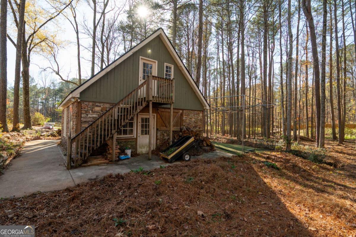 355 Clark Creek Pass Property Photo 68