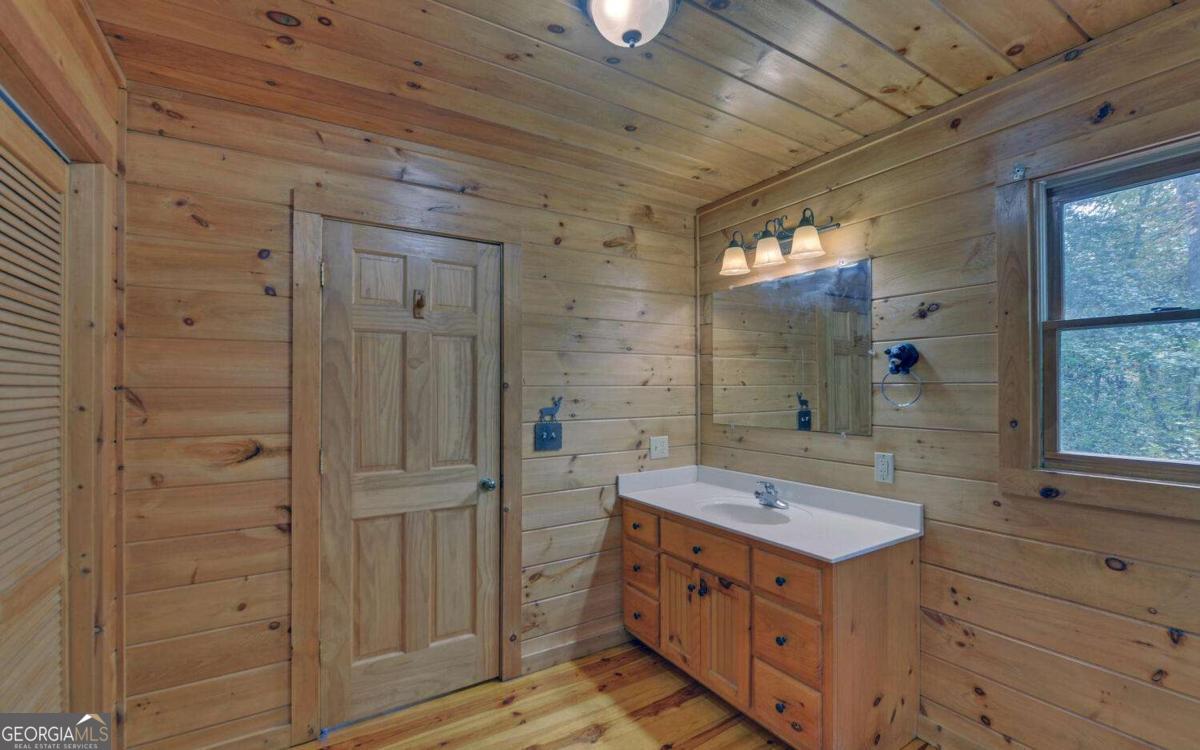 230 Pine Forest Loop Property Photo 19