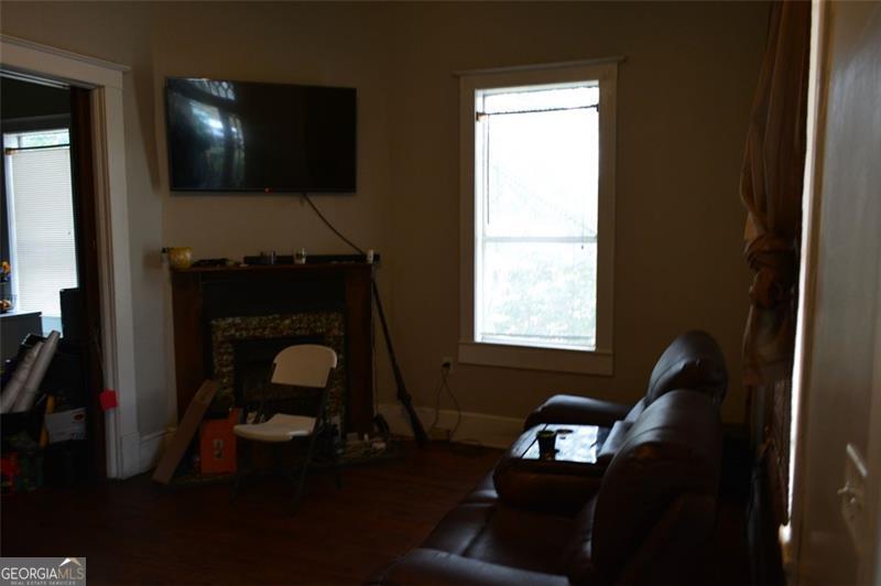 251 Ward Street Property Photo 5