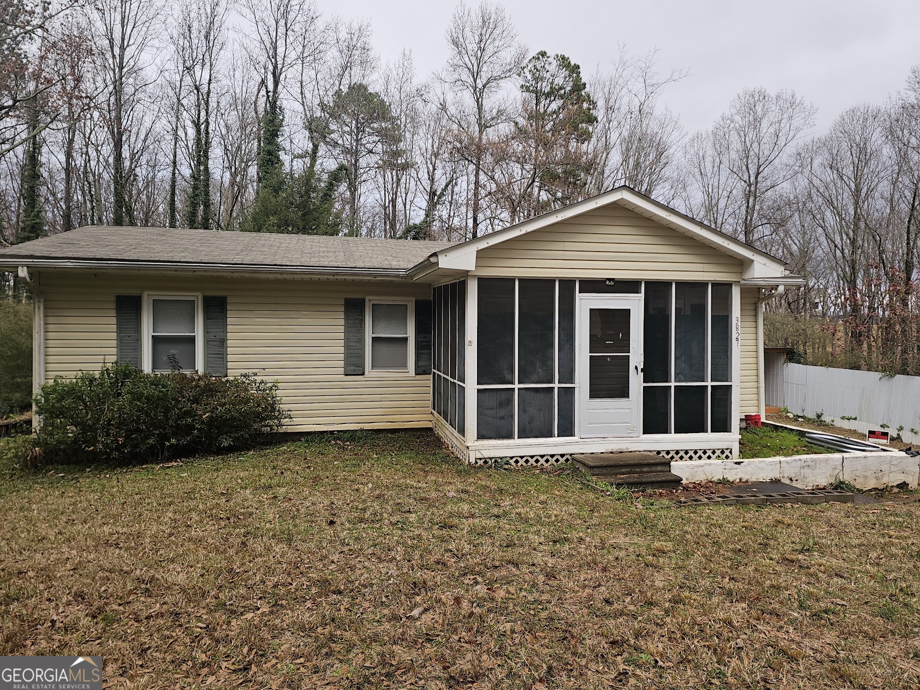 3827 Chadwick Drive Property Photo 1