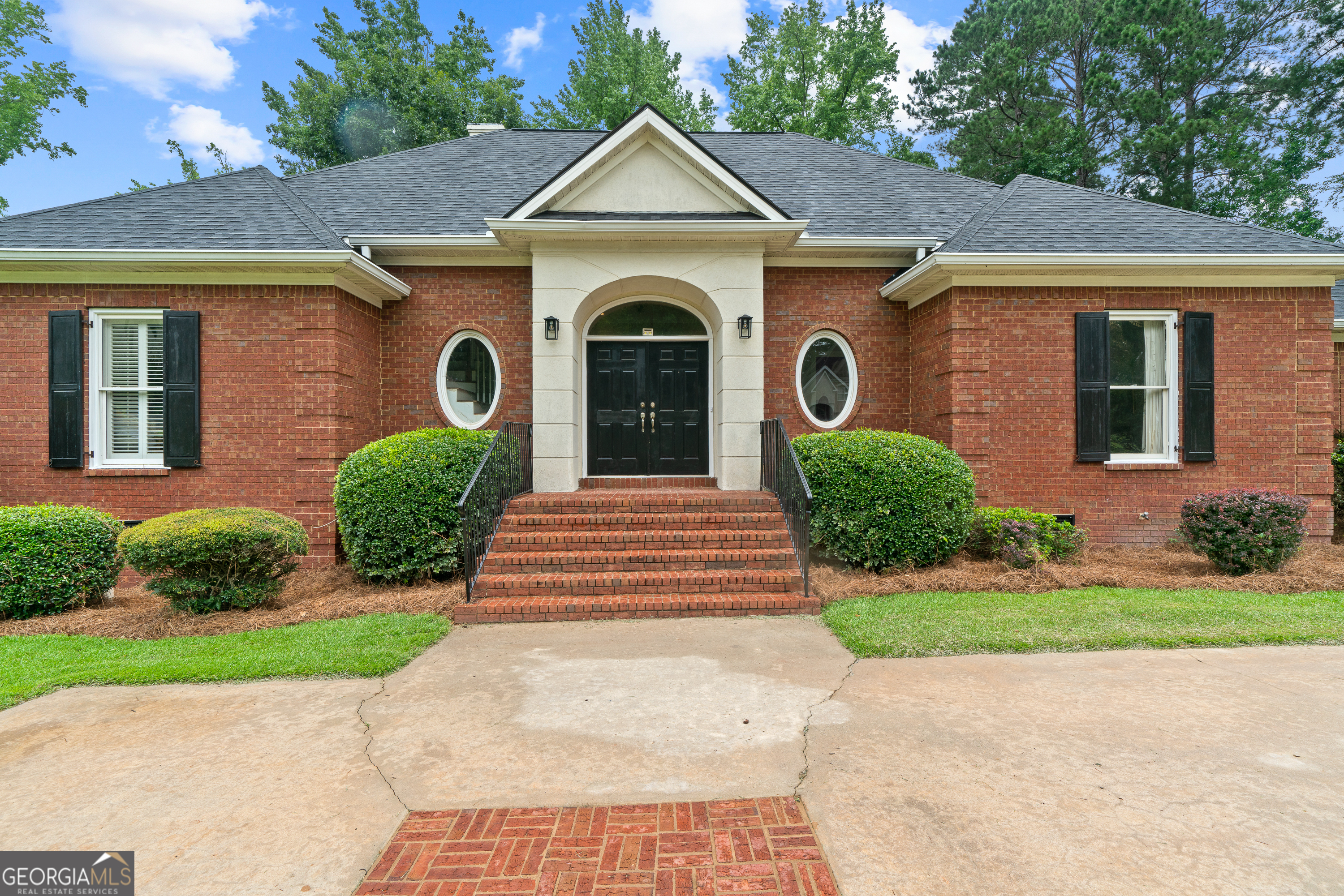 100 S Haven Court Property Photo 4