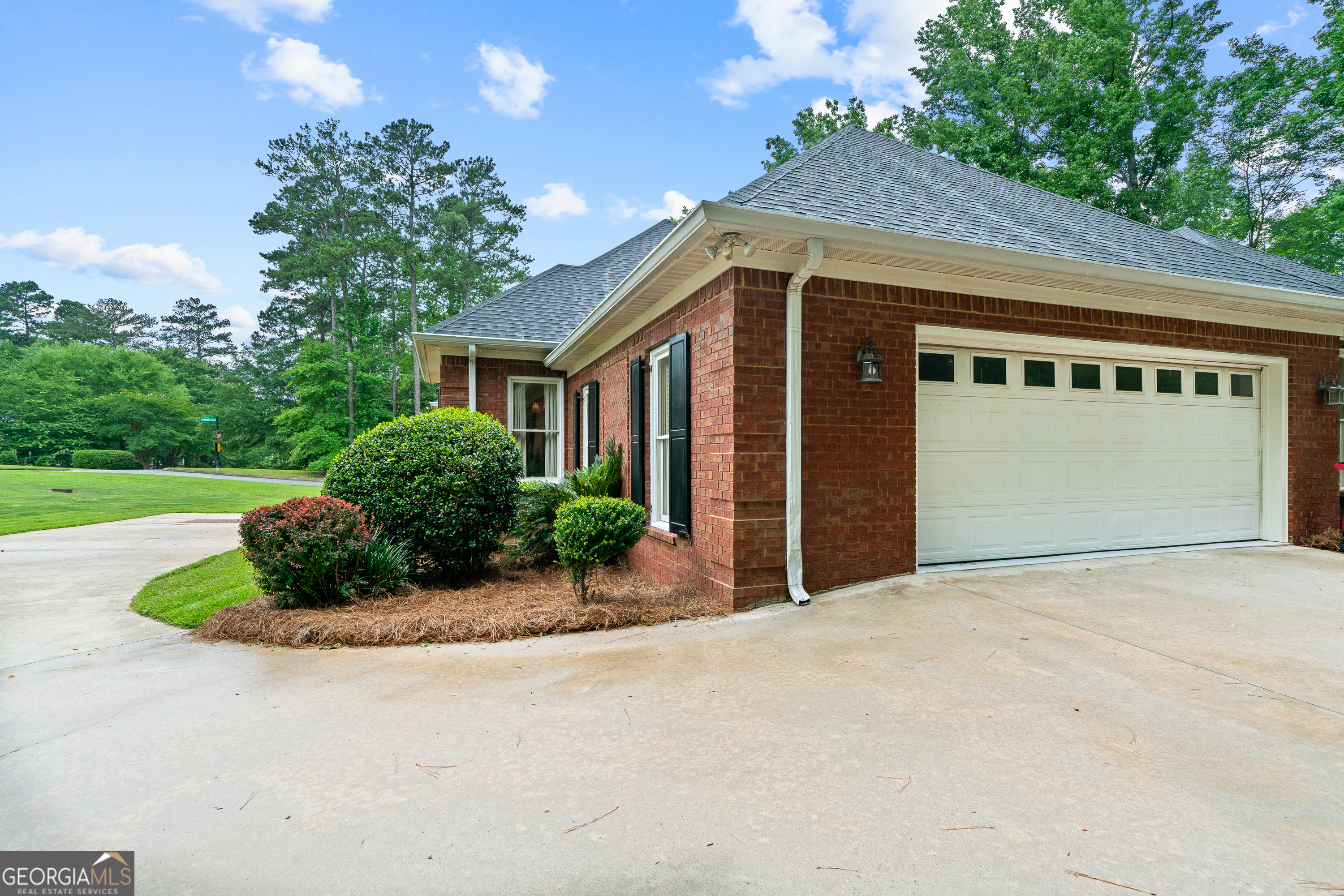 100 S Haven Court Property Photo 6