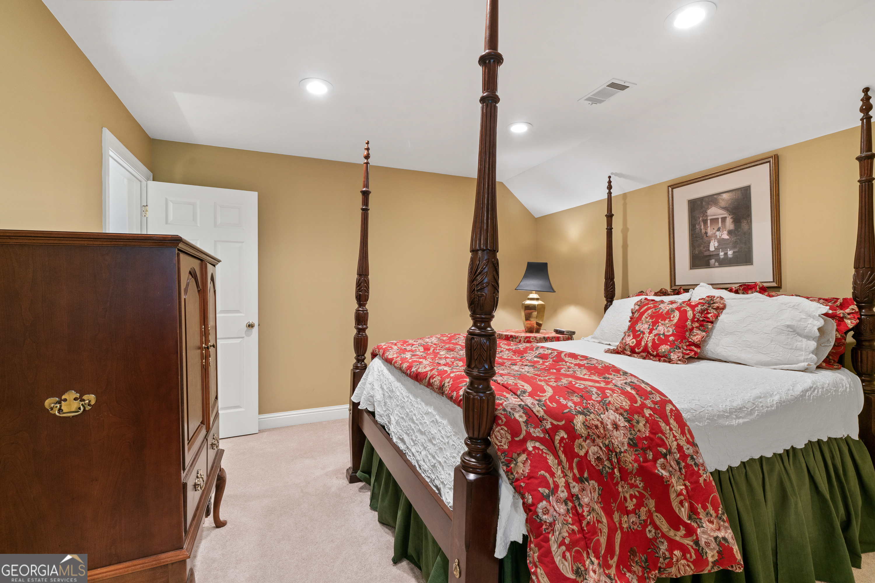 100 S Haven Court Property Photo 38