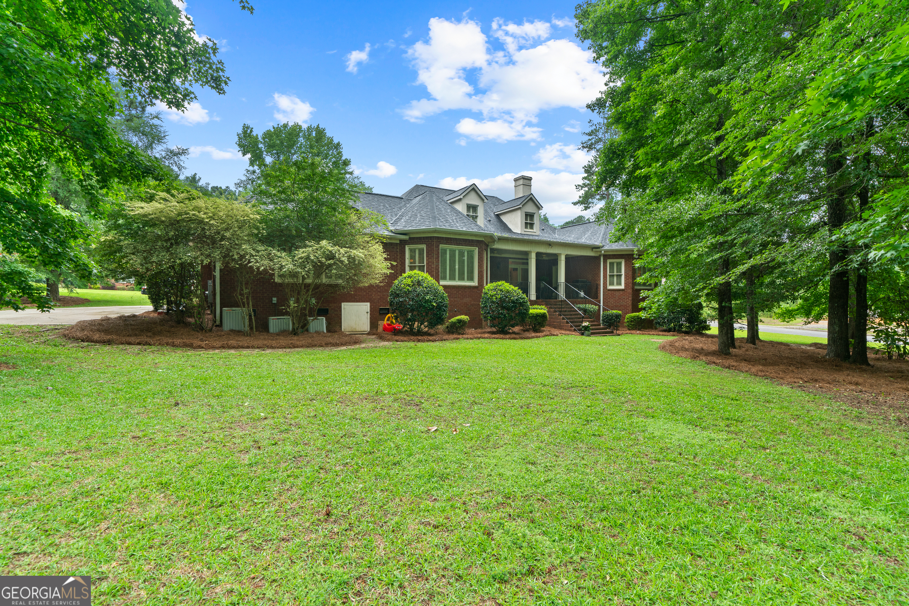 100 S Haven Court Property Photo 71