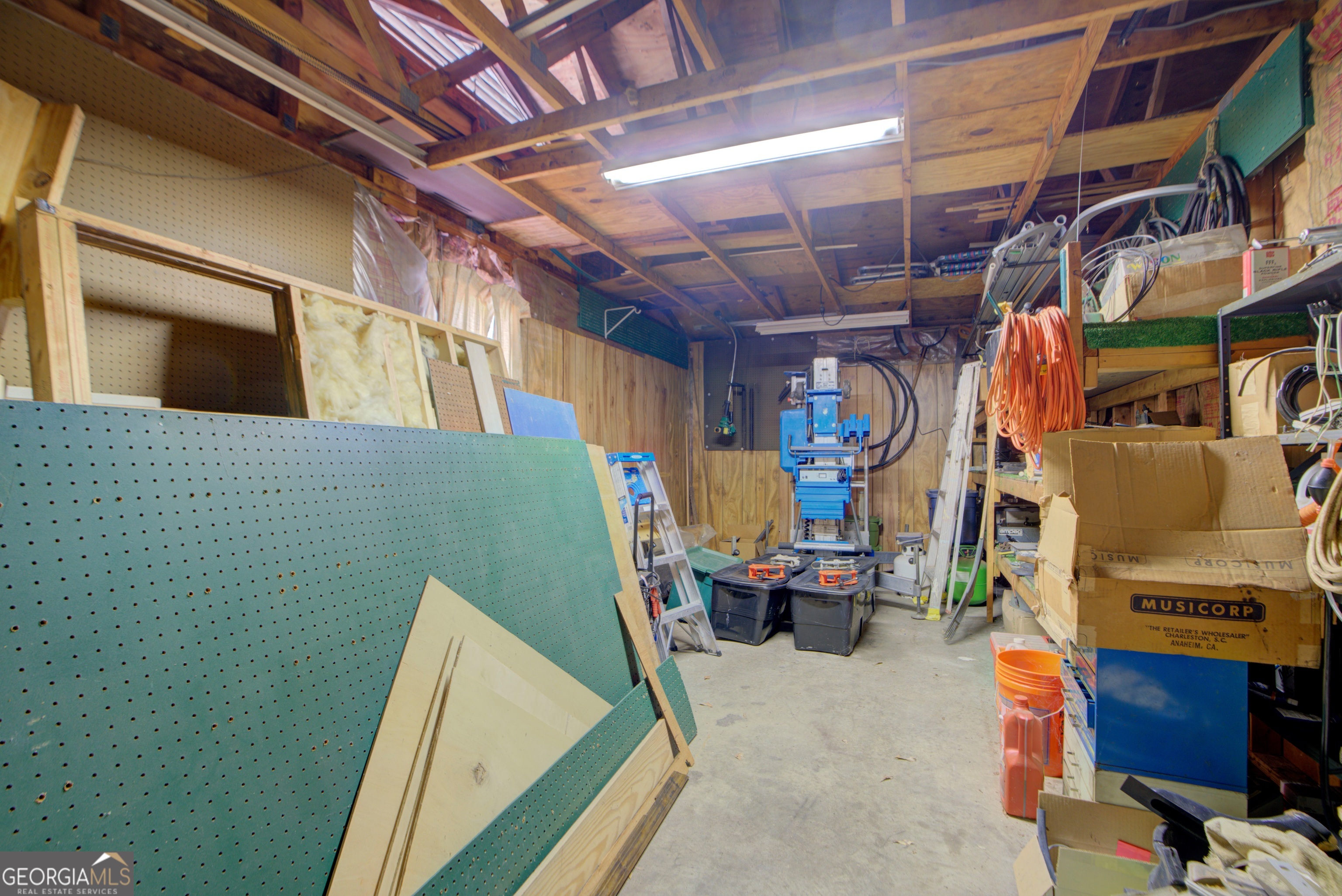 12 Commerce Court Property Photo 30