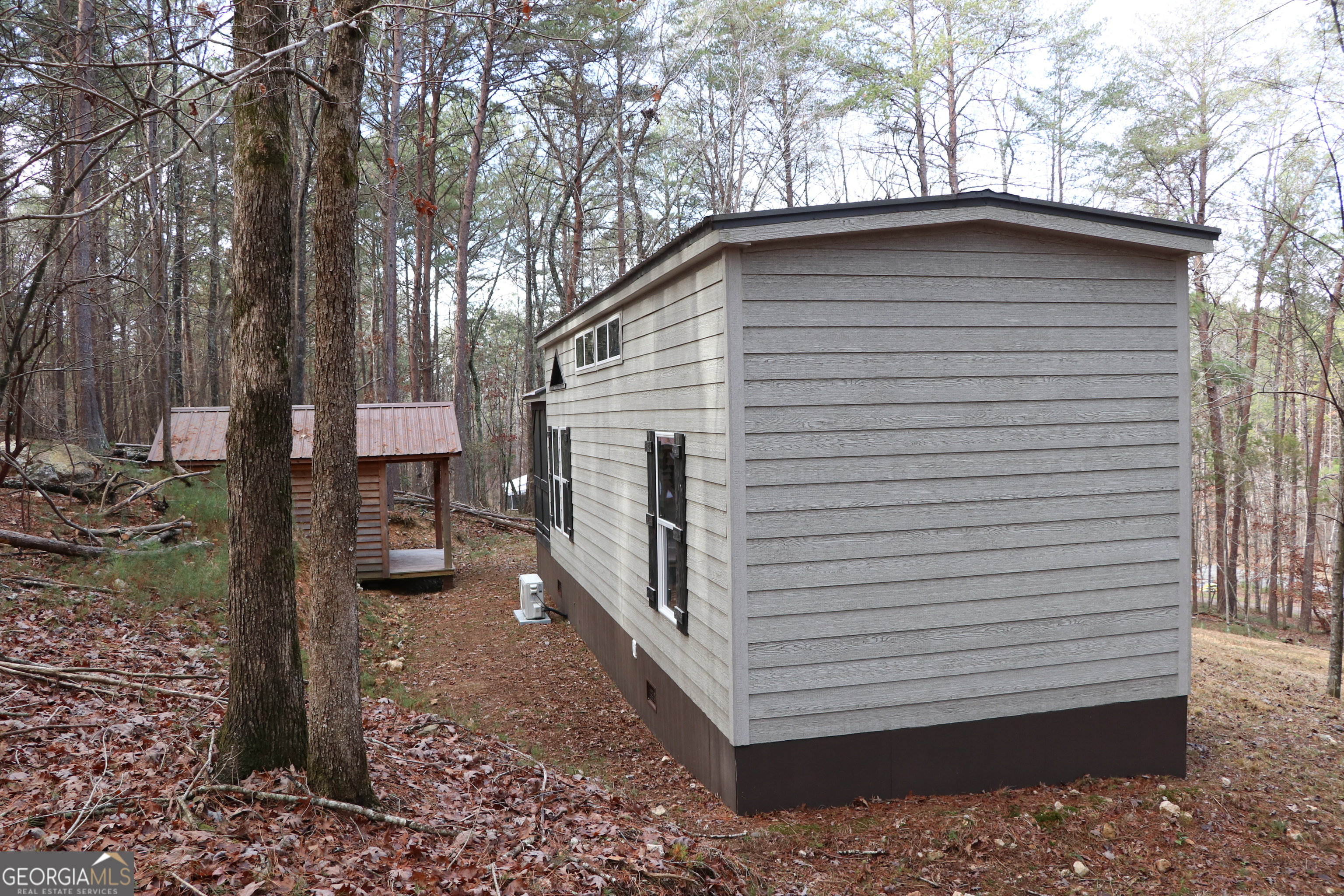 1217 Henderson Circle Property Photo 11