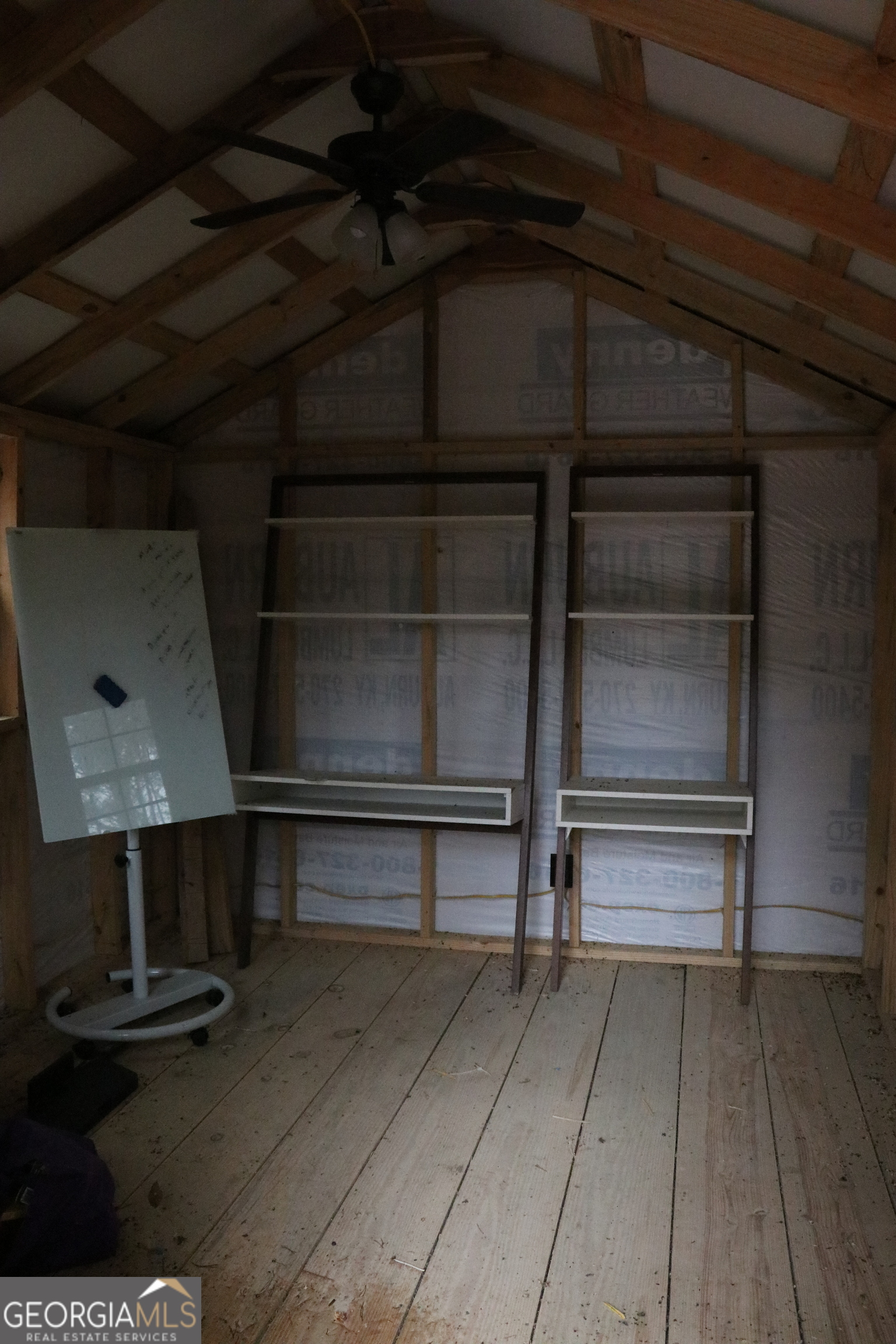 1217 Henderson Circle Property Photo 18