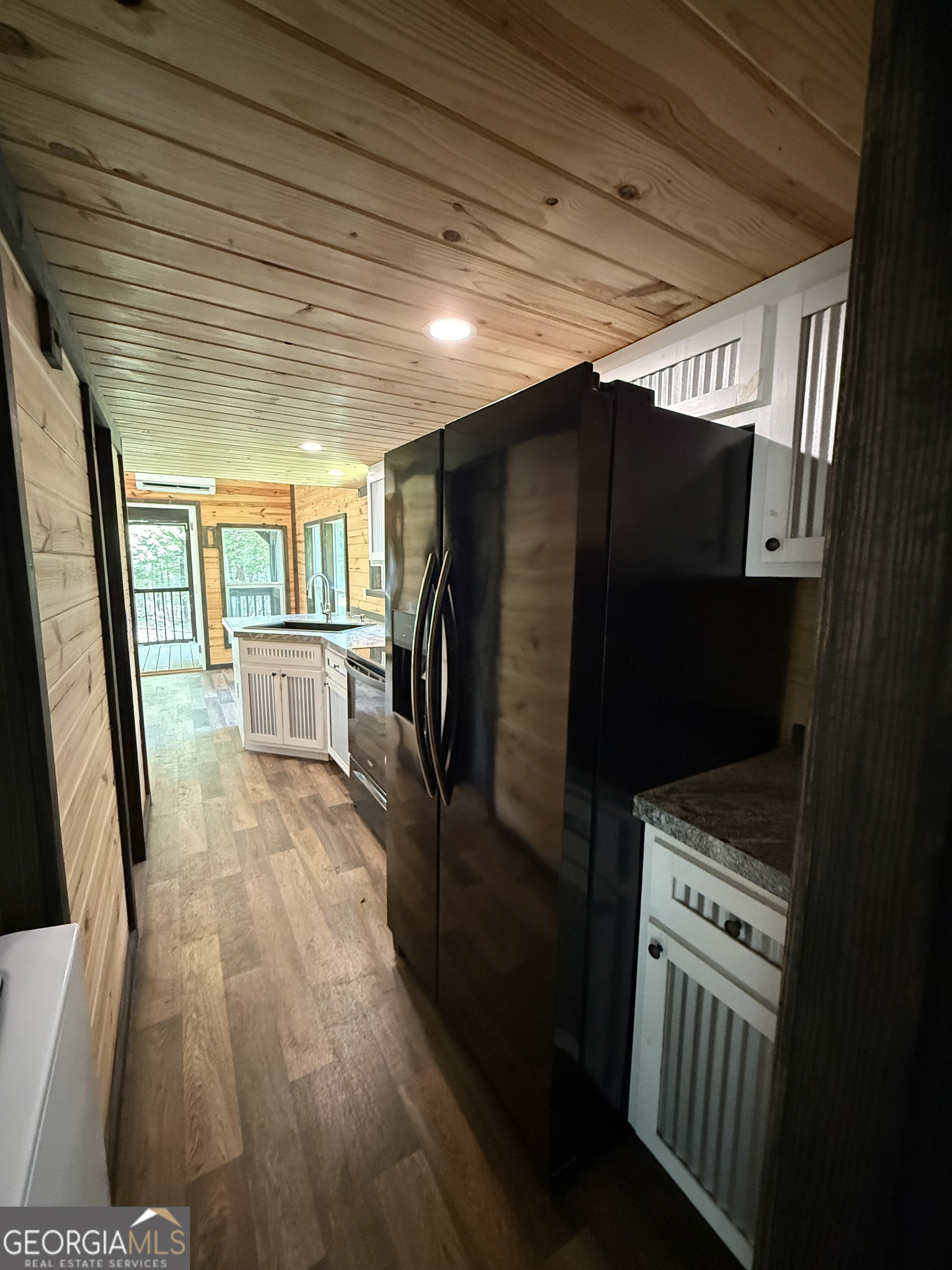 1217 Henderson Circle Property Photo 46