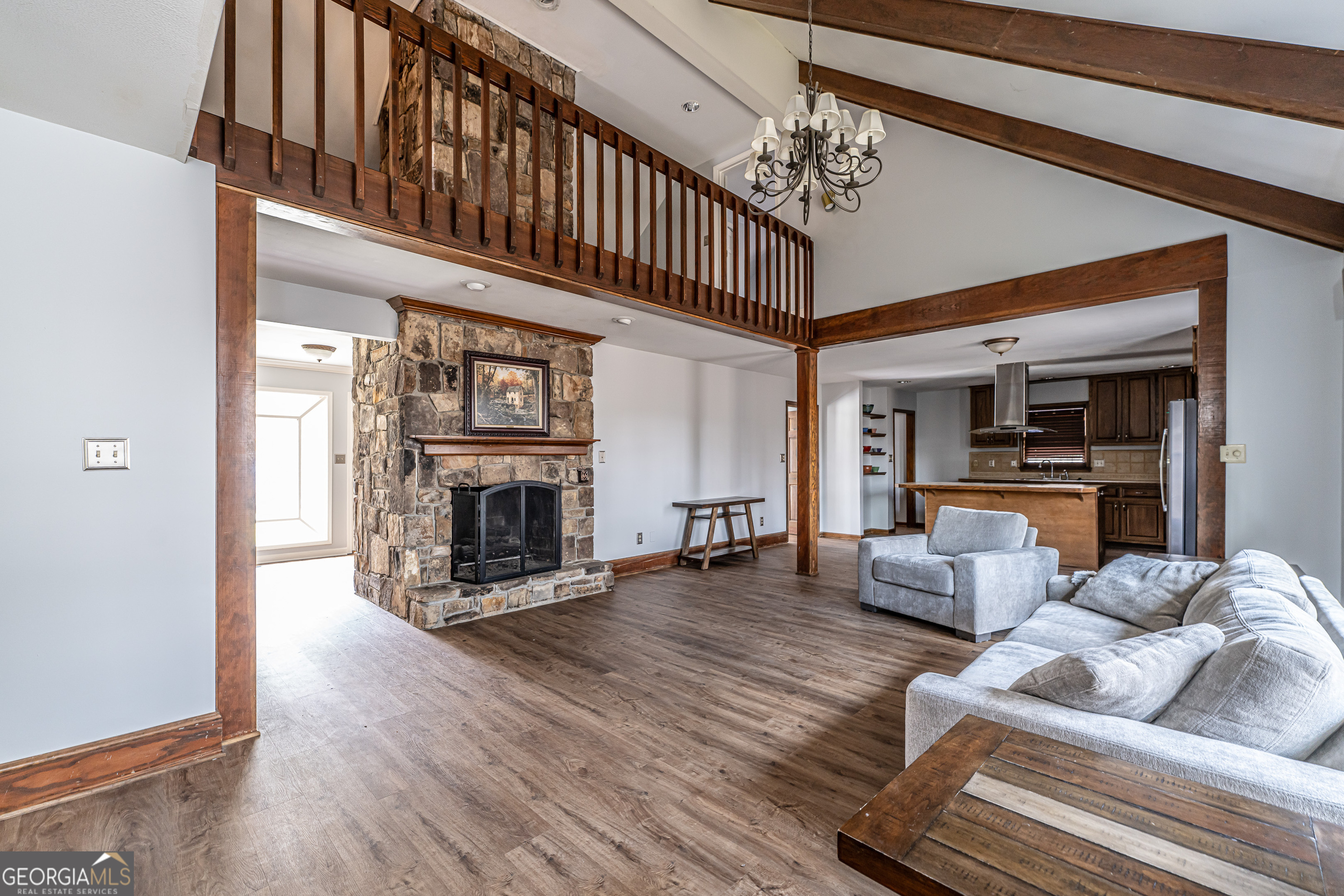 27 Saddle Mountain Road Se Property Photo 4