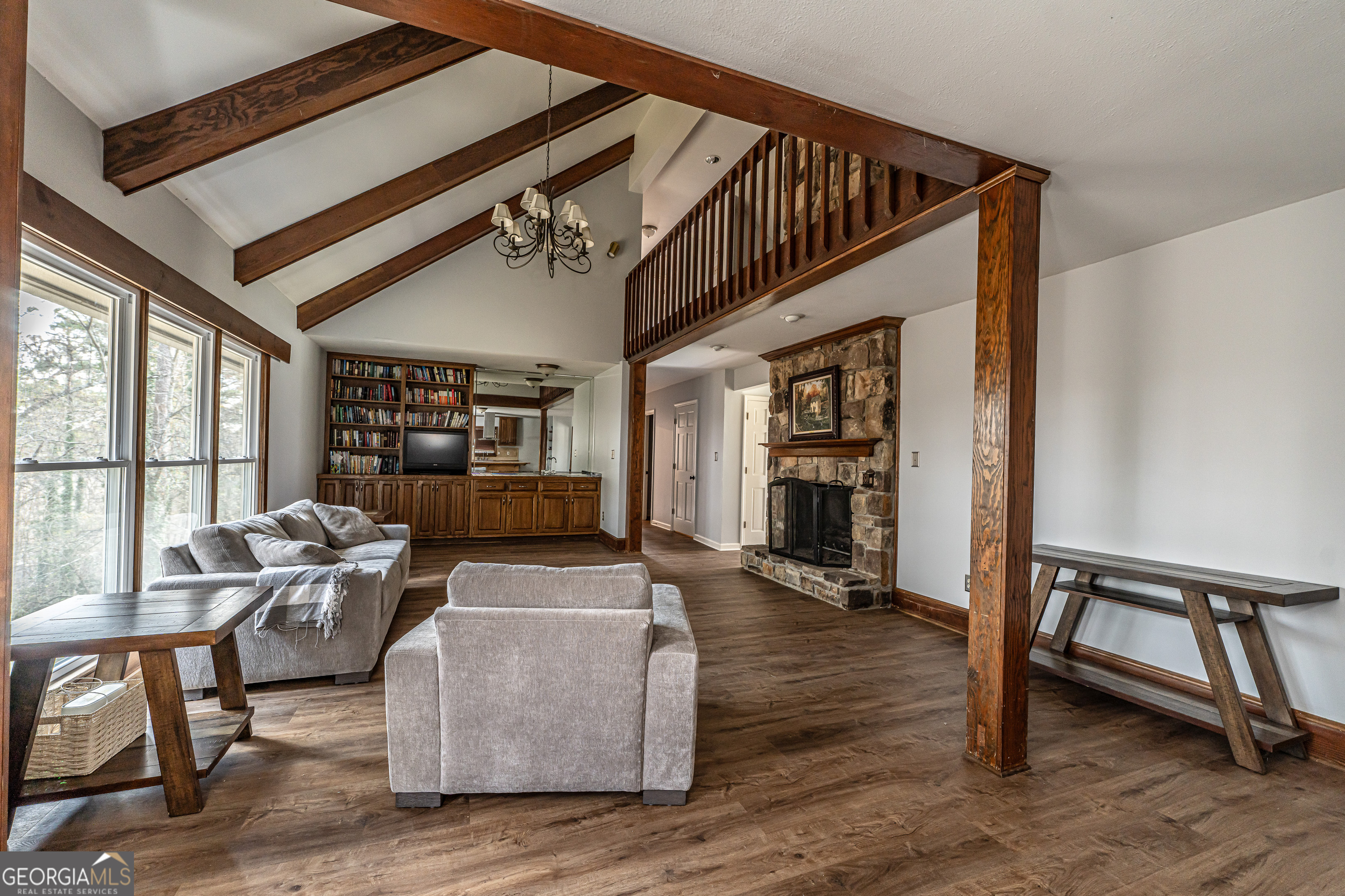 27 Saddle Mountain Road Se Property Photo 8