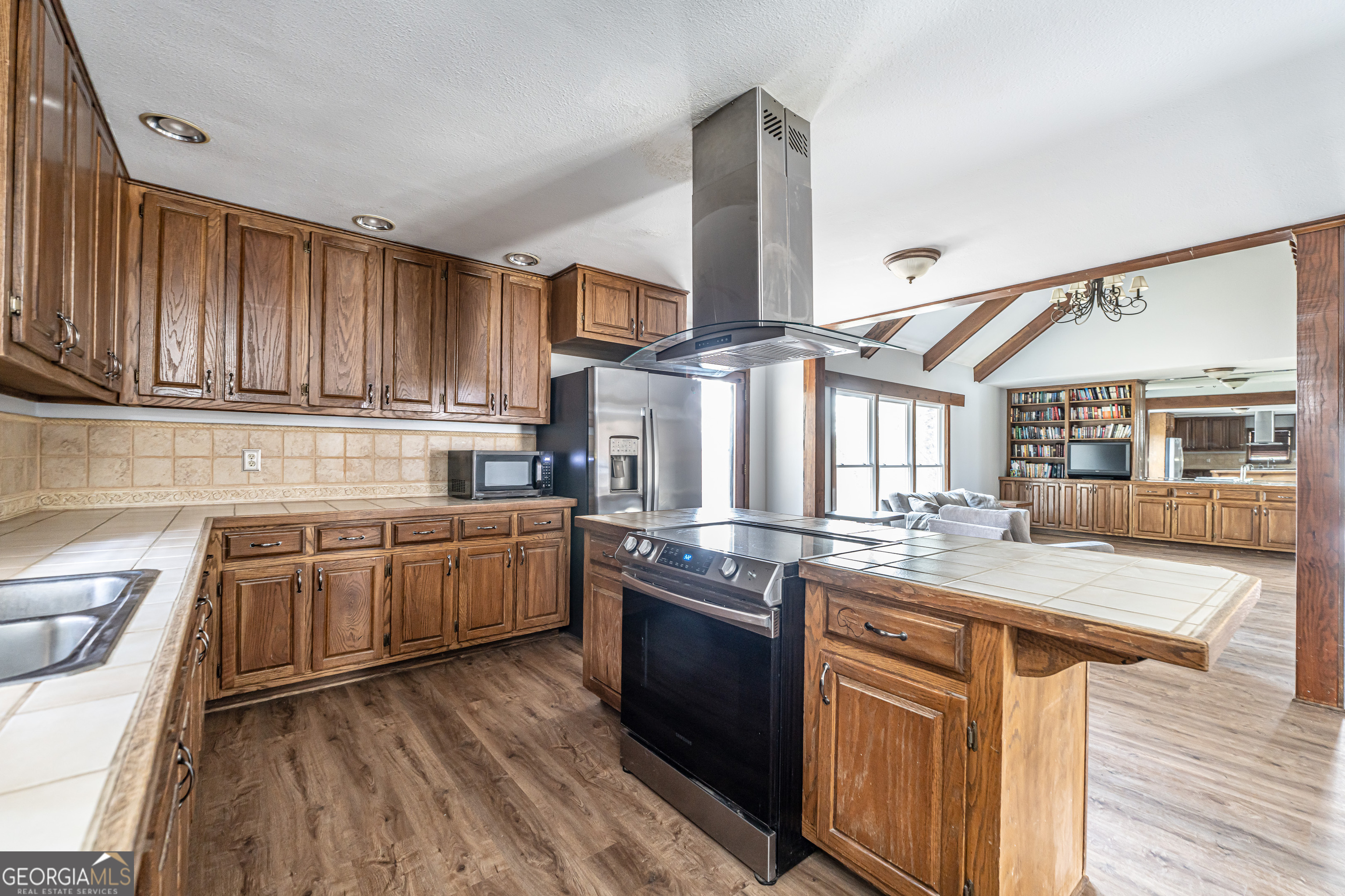 27 Saddle Mountain Road Se Property Photo 10