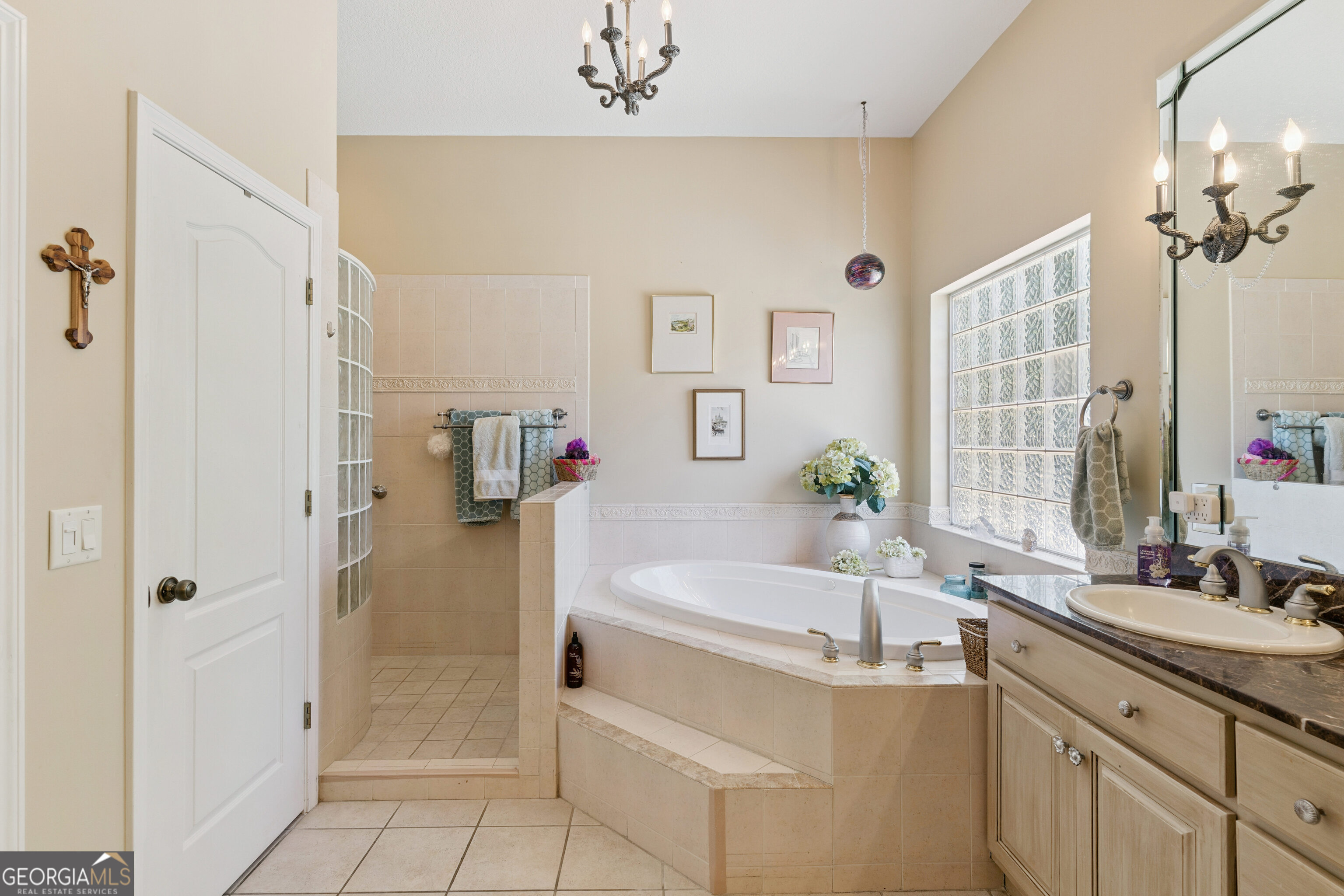 1026 Greenwillow Drive Property Photo 36