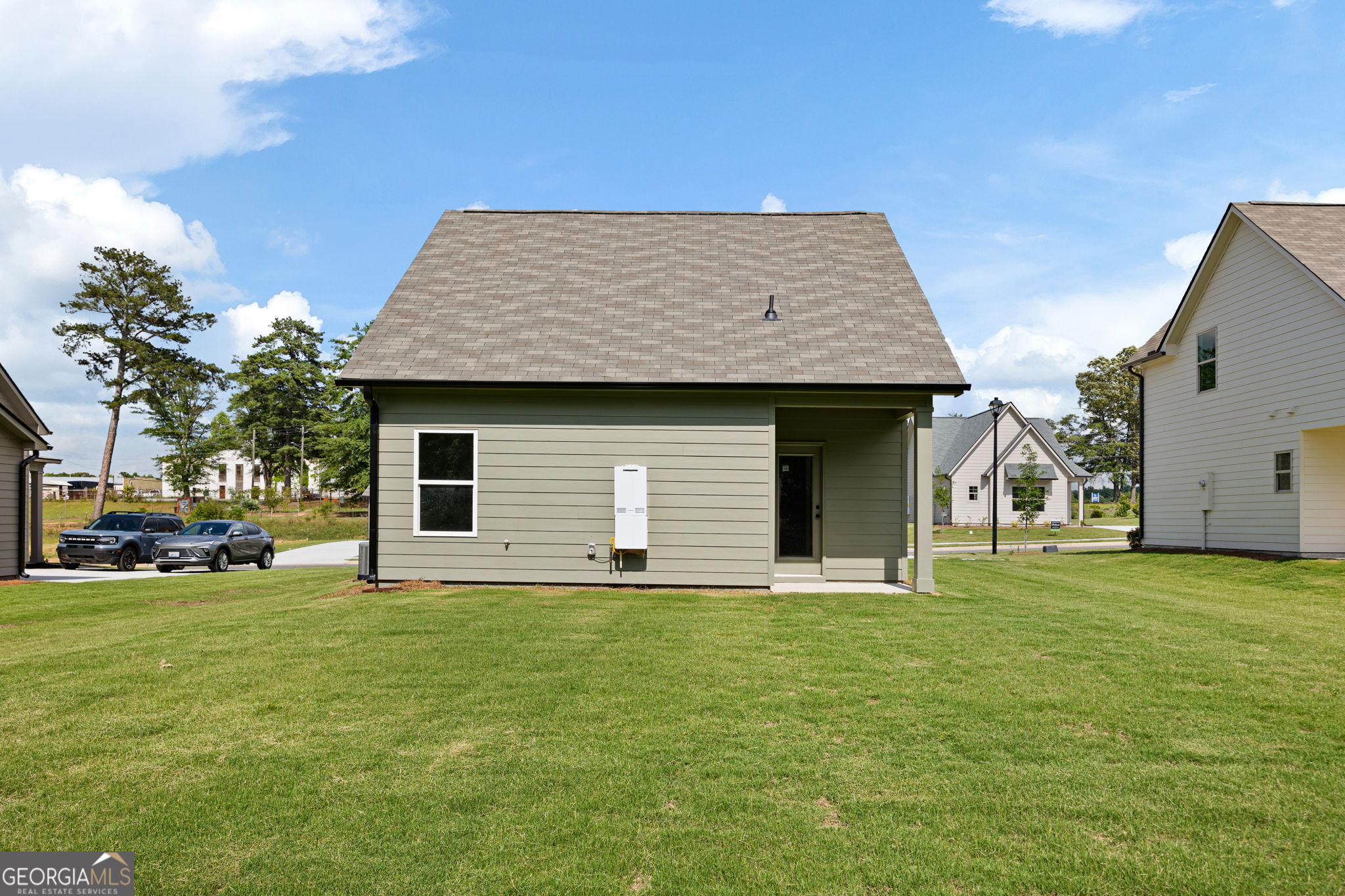 105 Winston Way Property Photo 24