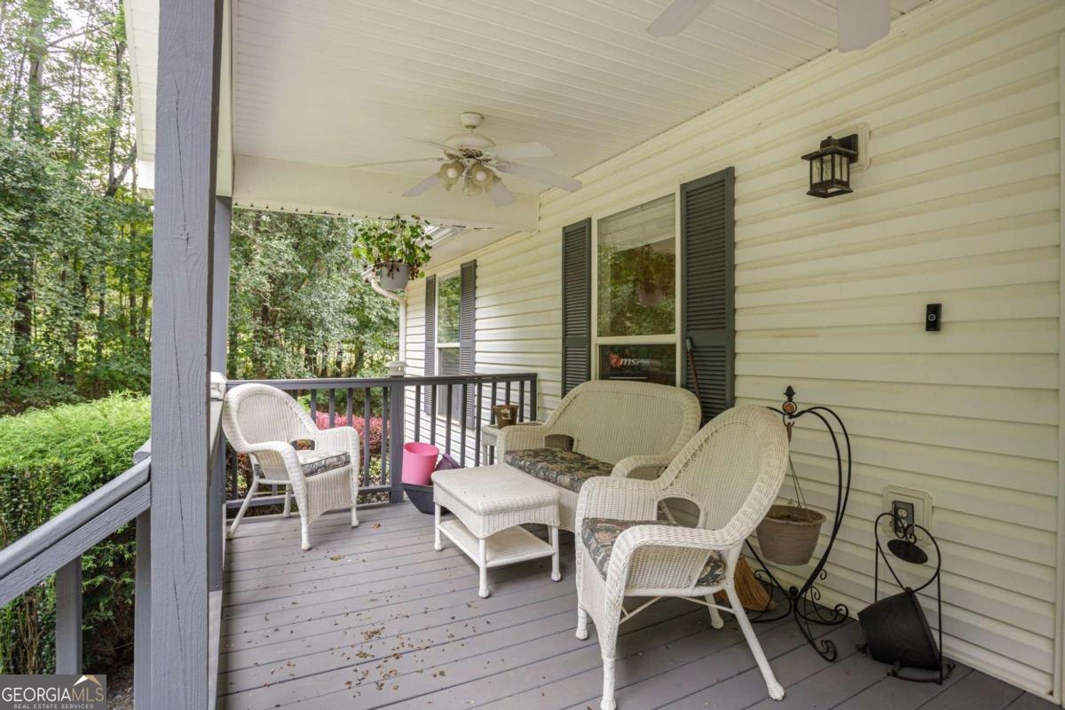 281 Laney Drive Property Photo 4