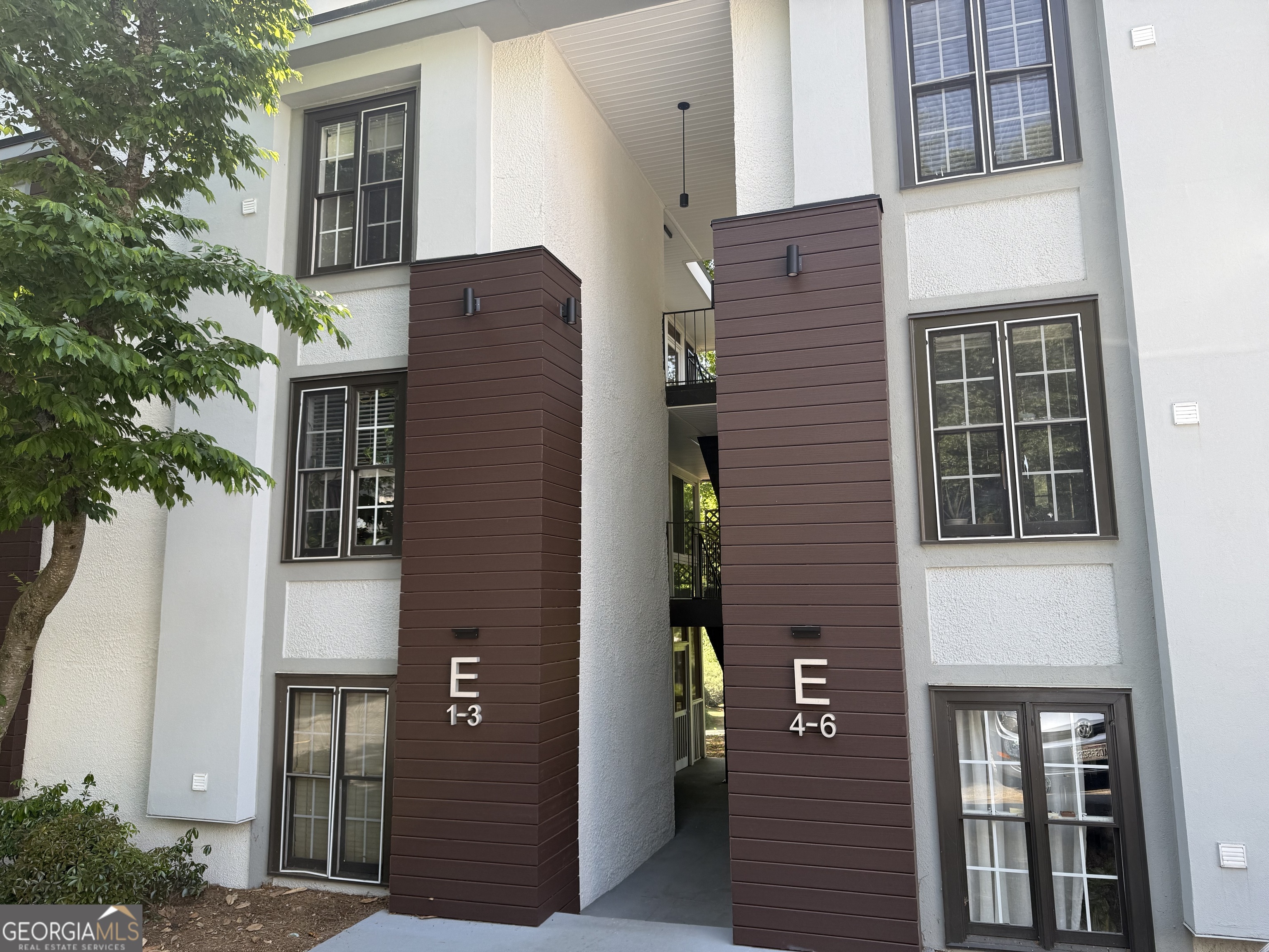 1445 Monroe Drive Ne # E5 Property Photo 1