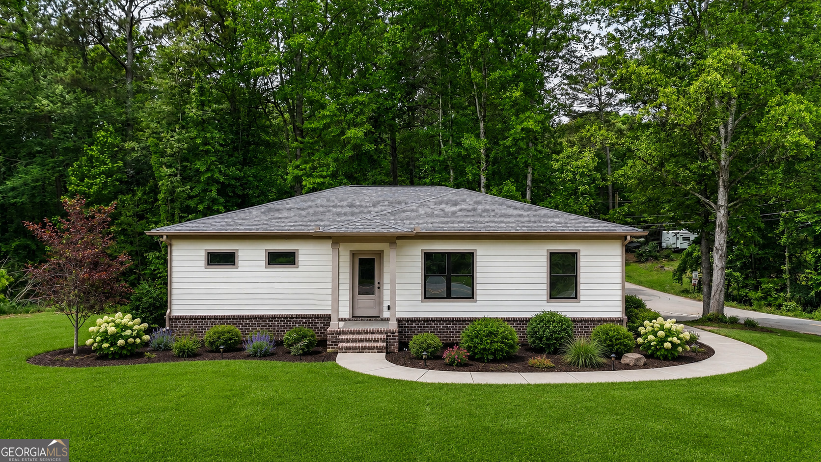 6345 Allatoona Gateway Property Photo 1