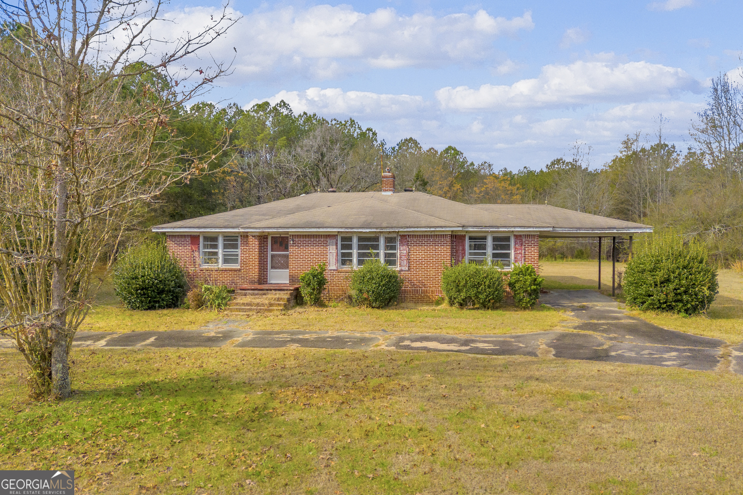 375 Hwy 78 Property Photo 6