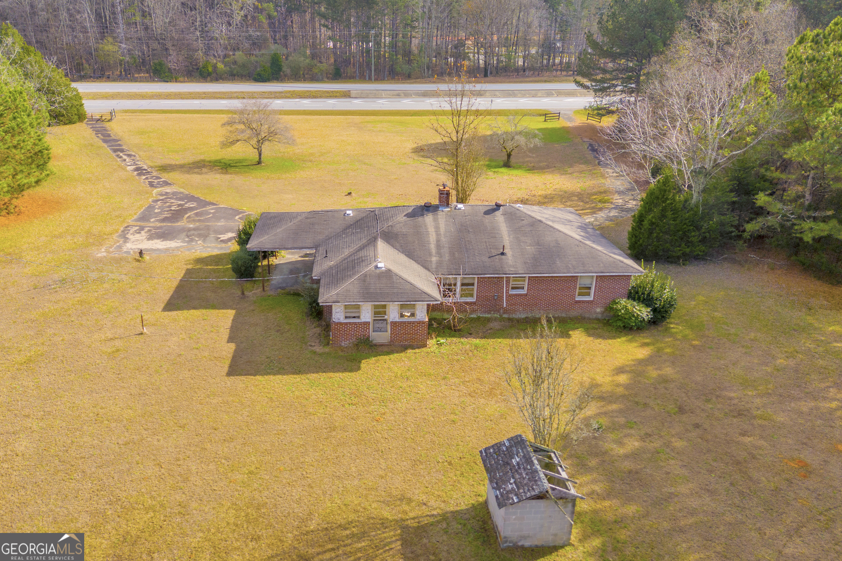 375 Hwy 78 Property Photo 7