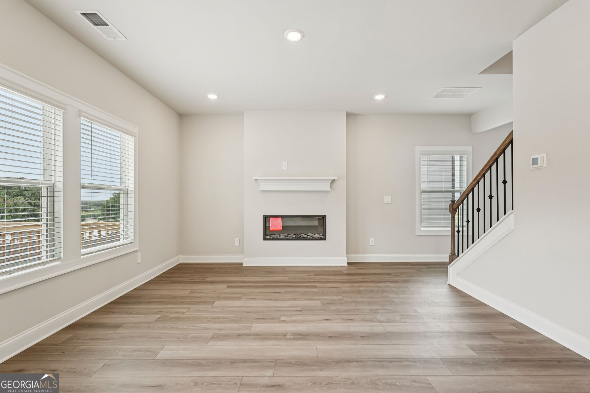 5040 Paravicini Place Property Photo 9