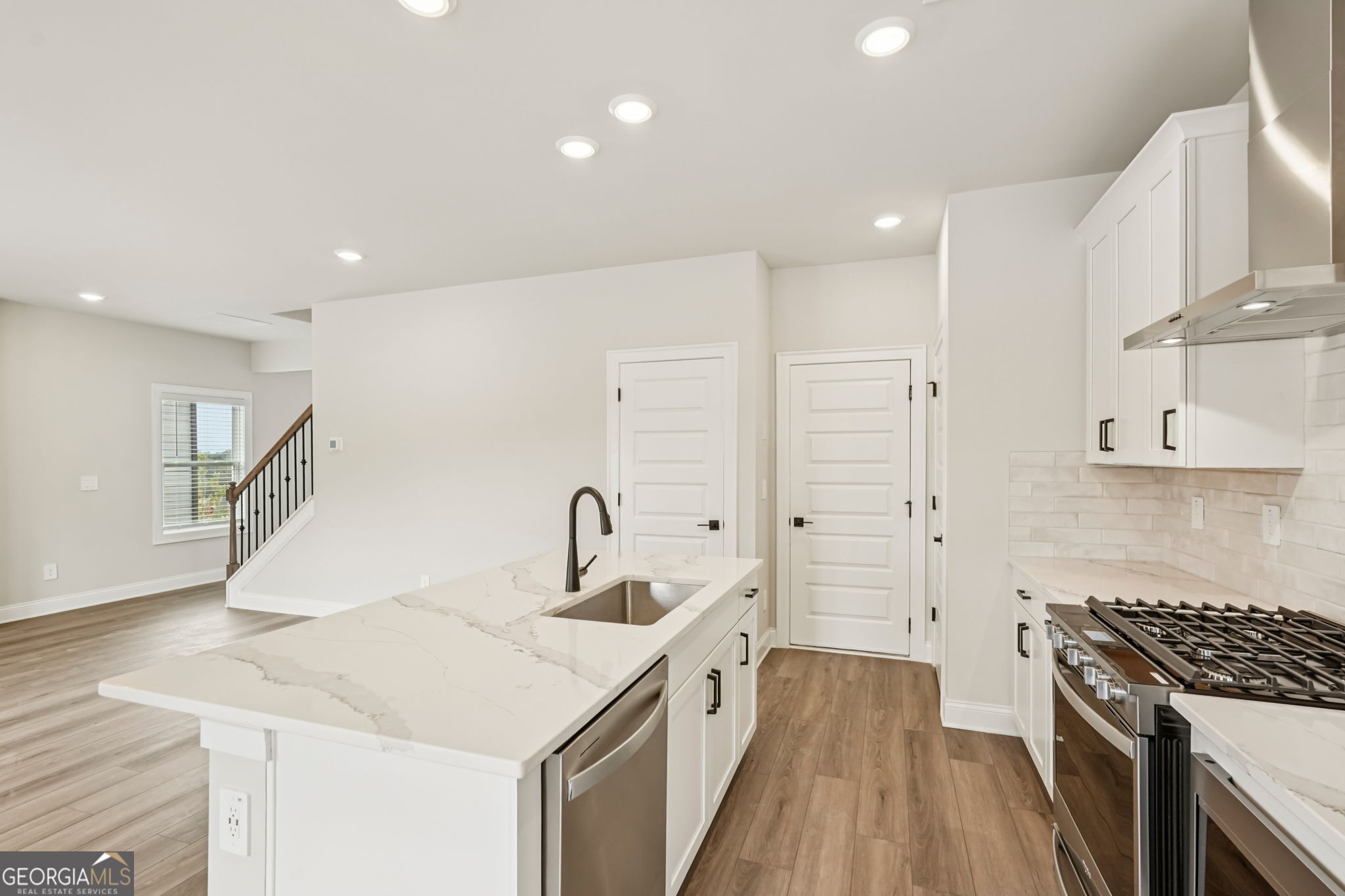 5040 Paravicini Place Property Photo 18