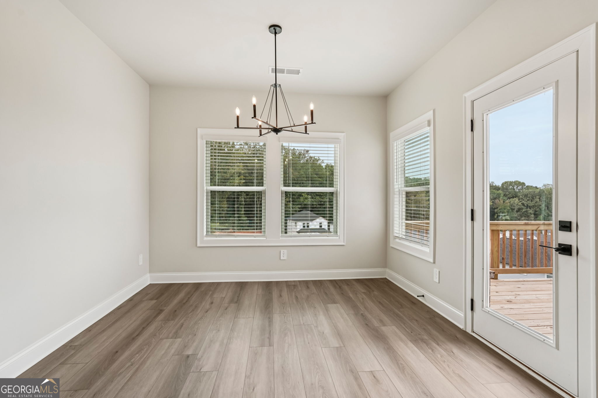 5040 Paravicini Place Property Photo 26