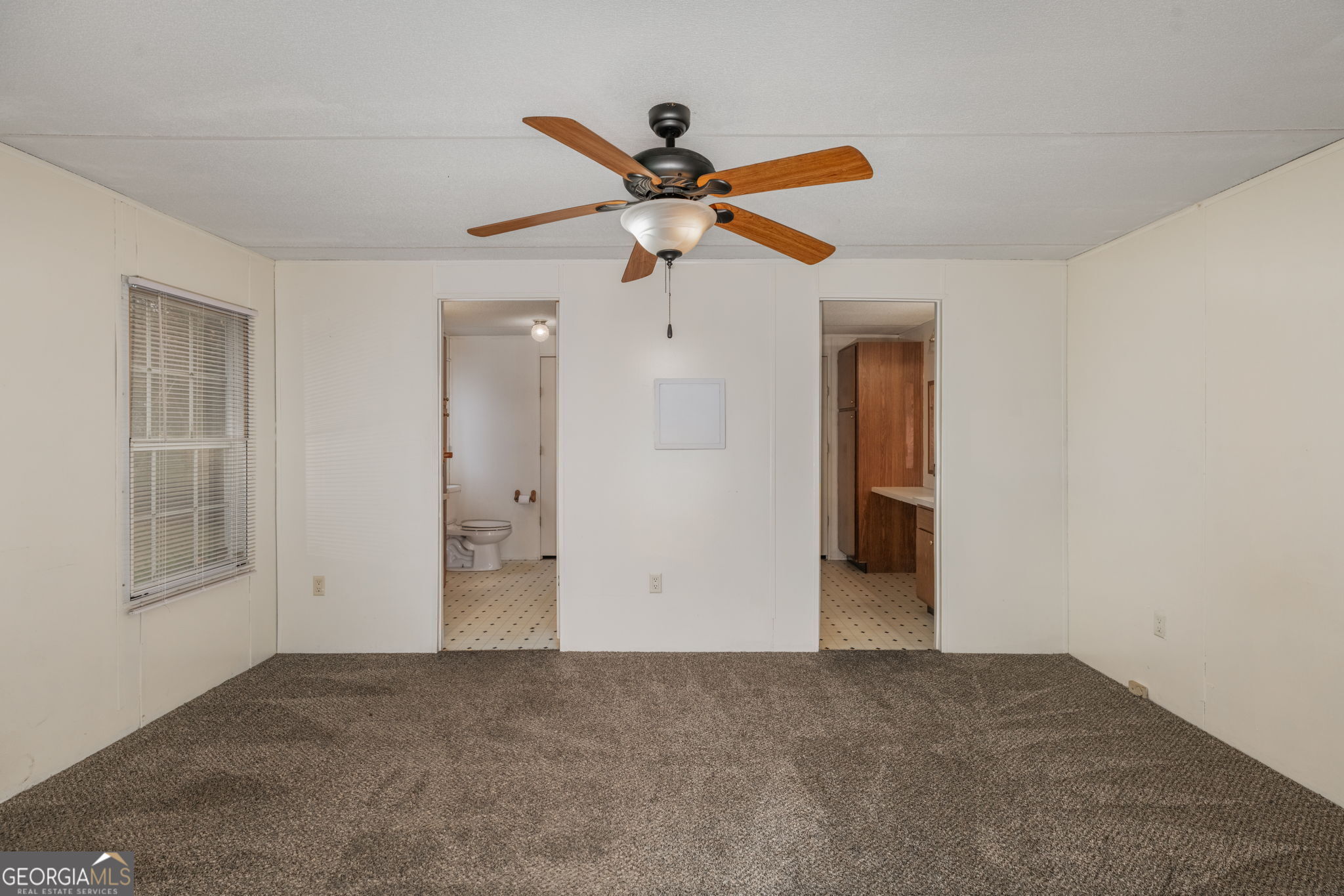 265 Jordan Meadow Lane Property Photo 5
