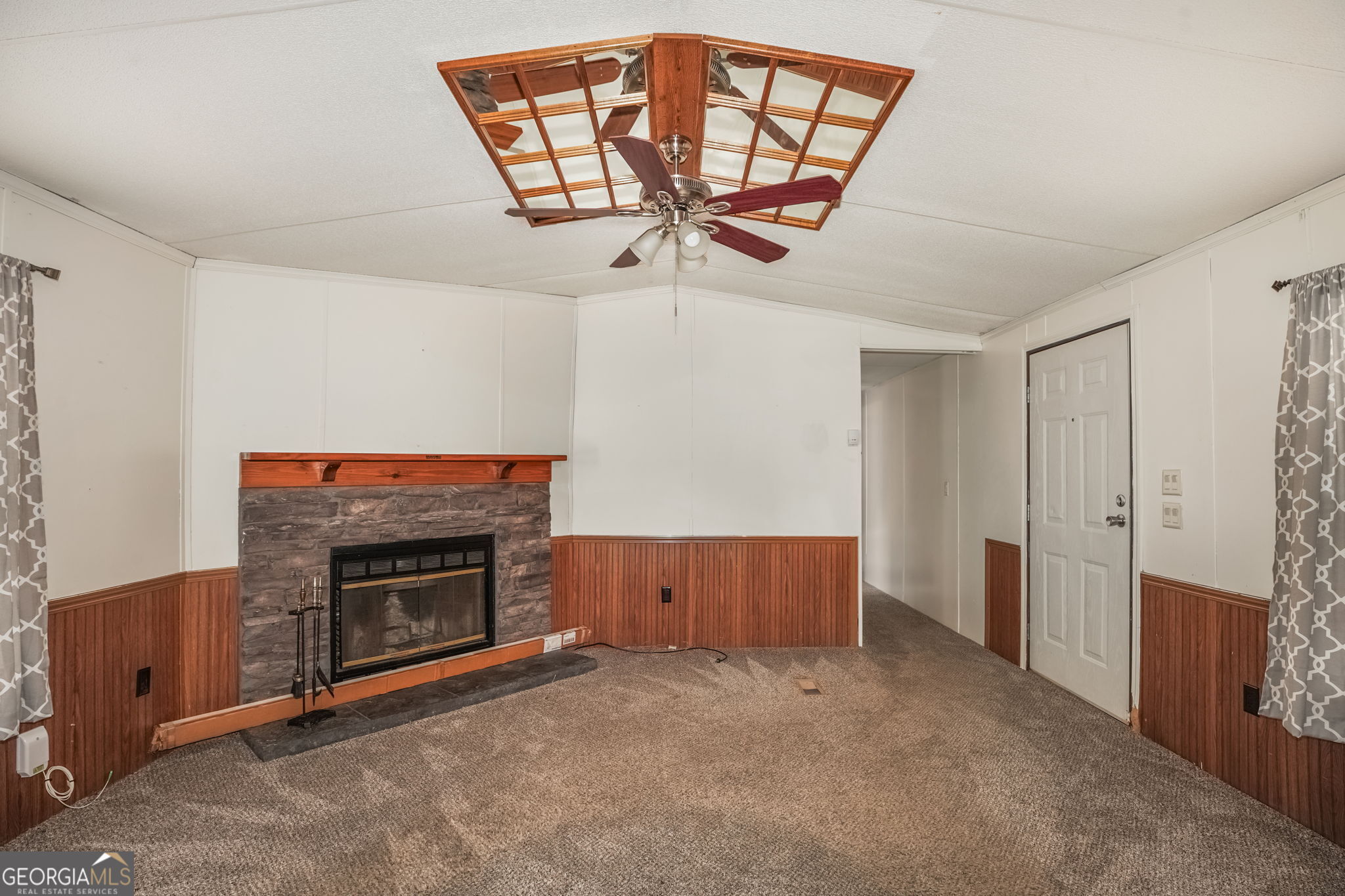265 Jordan Meadow Lane Property Photo 11