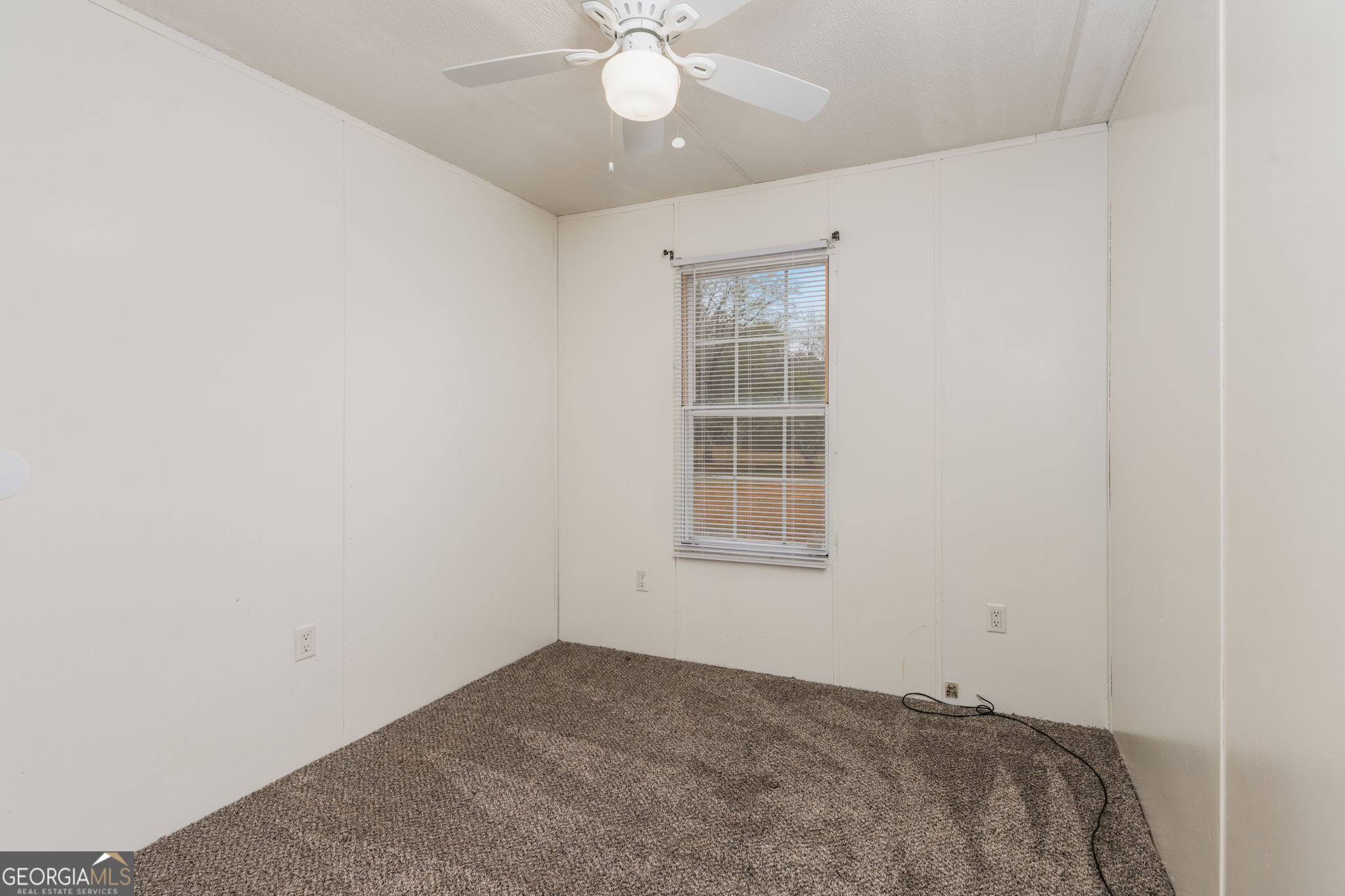 265 Jordan Meadow Lane Property Photo 12