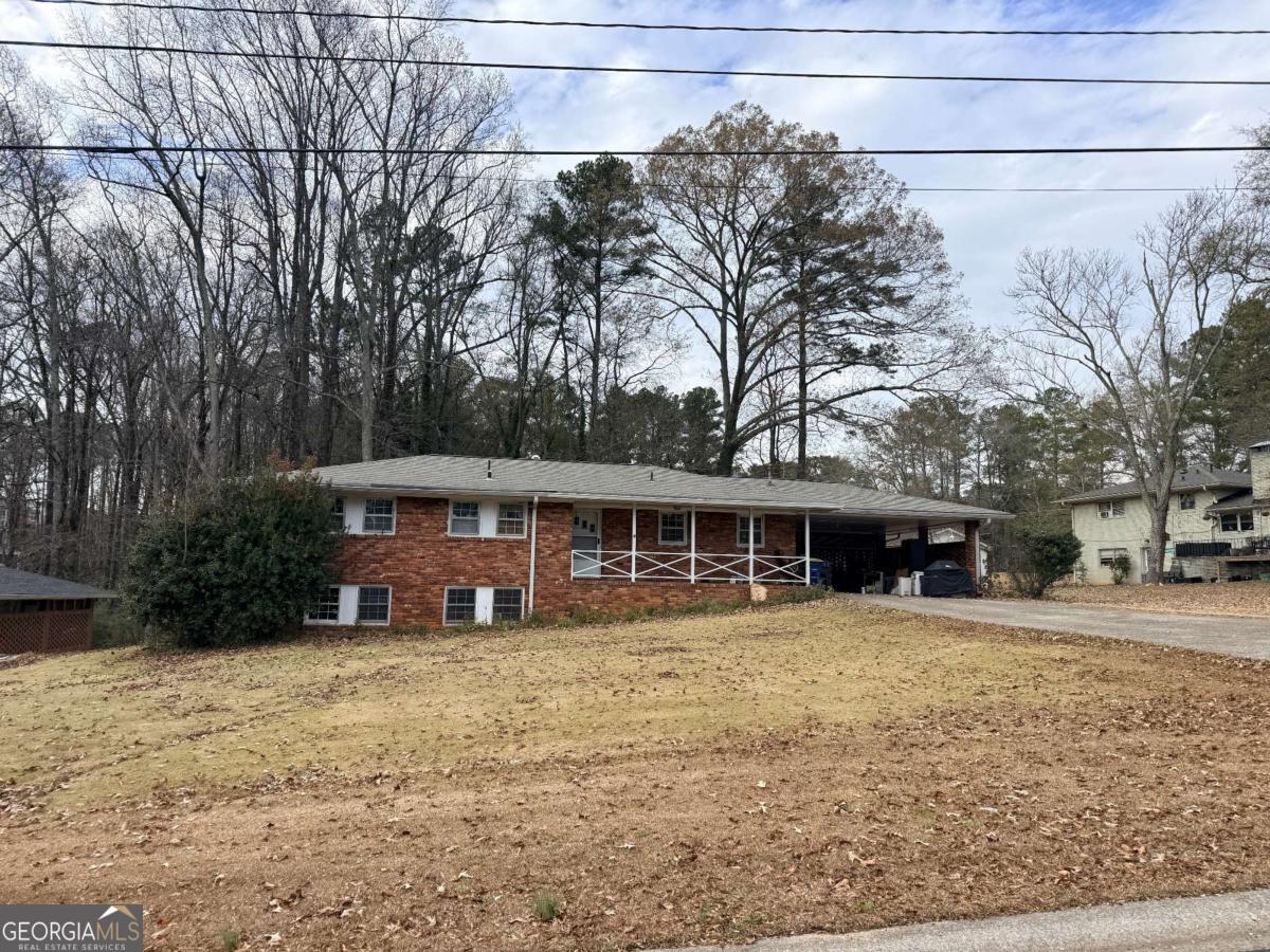 2743 Pine Hill Drive NW Property Photo 1
