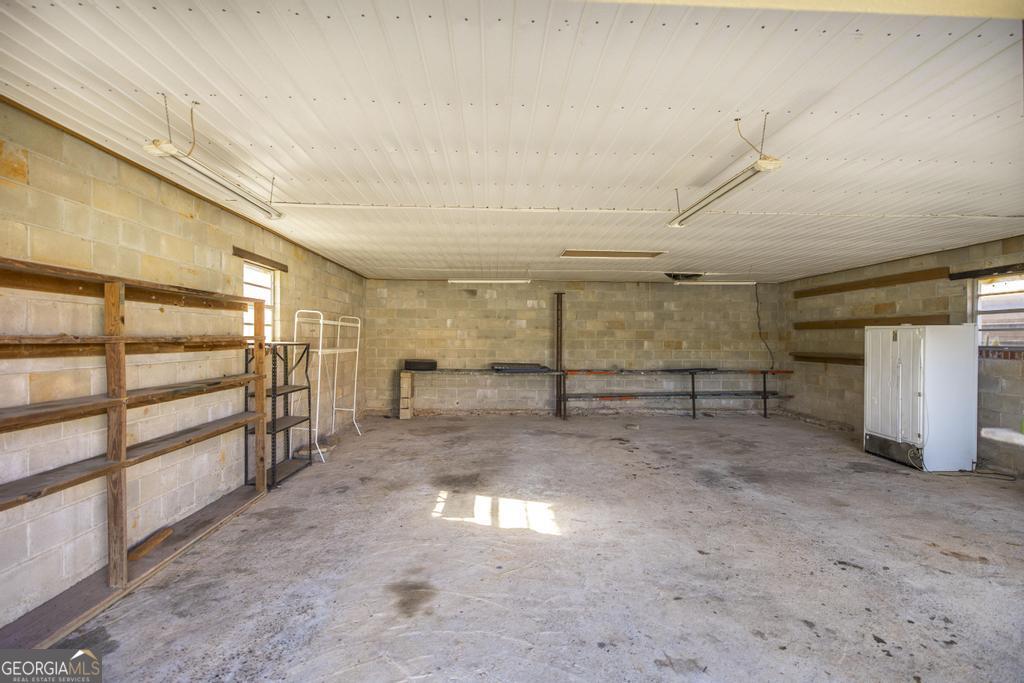 100 Glenwood Avenue Property Photo 29