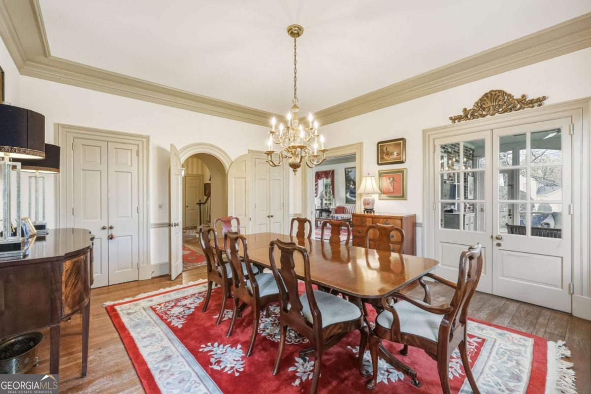 1606 Riverside Drive Property Photo 15