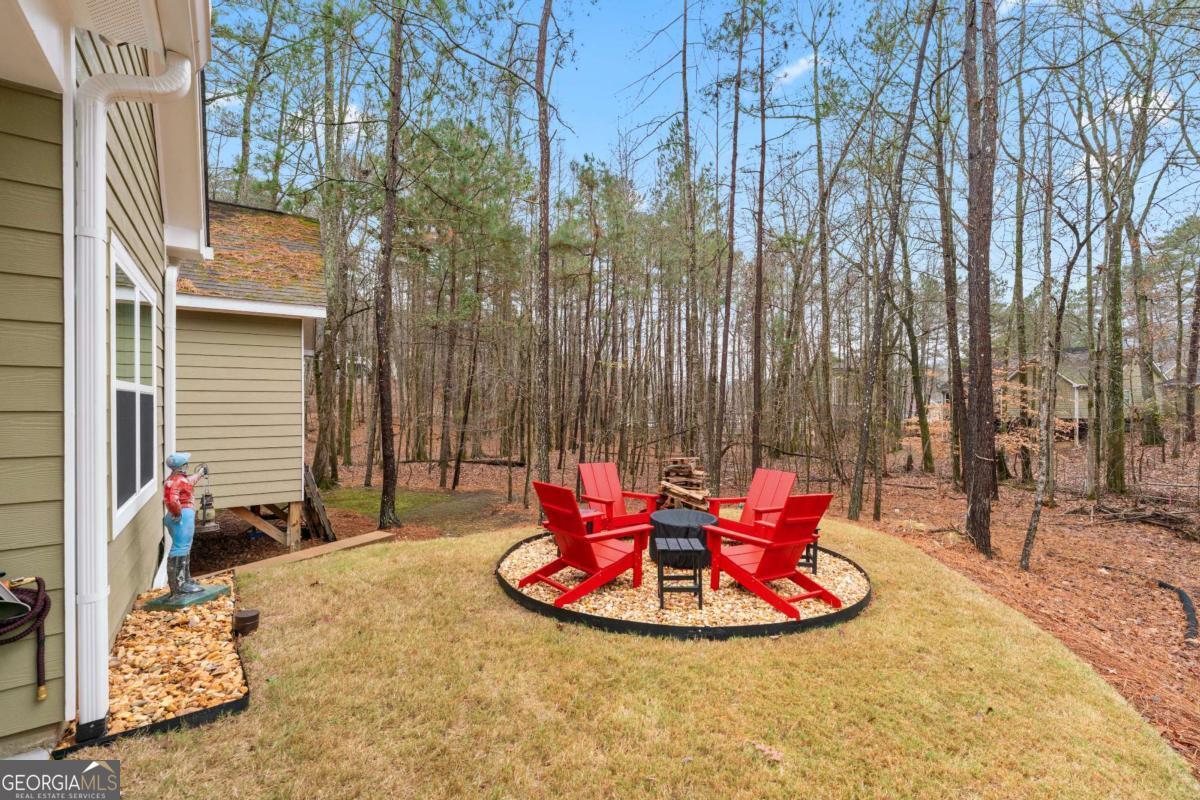 210 Hillside Drive Property Photo 3