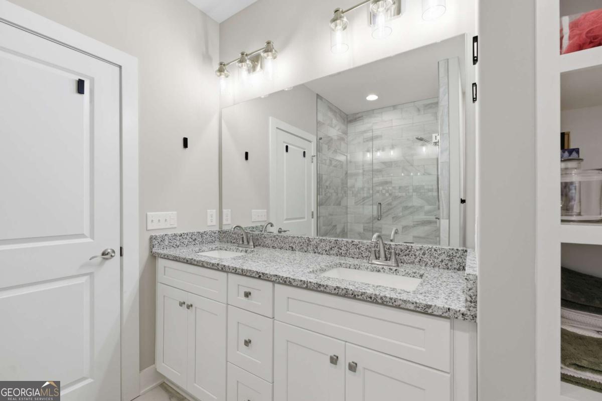 210 Hillside Drive Property Photo 21