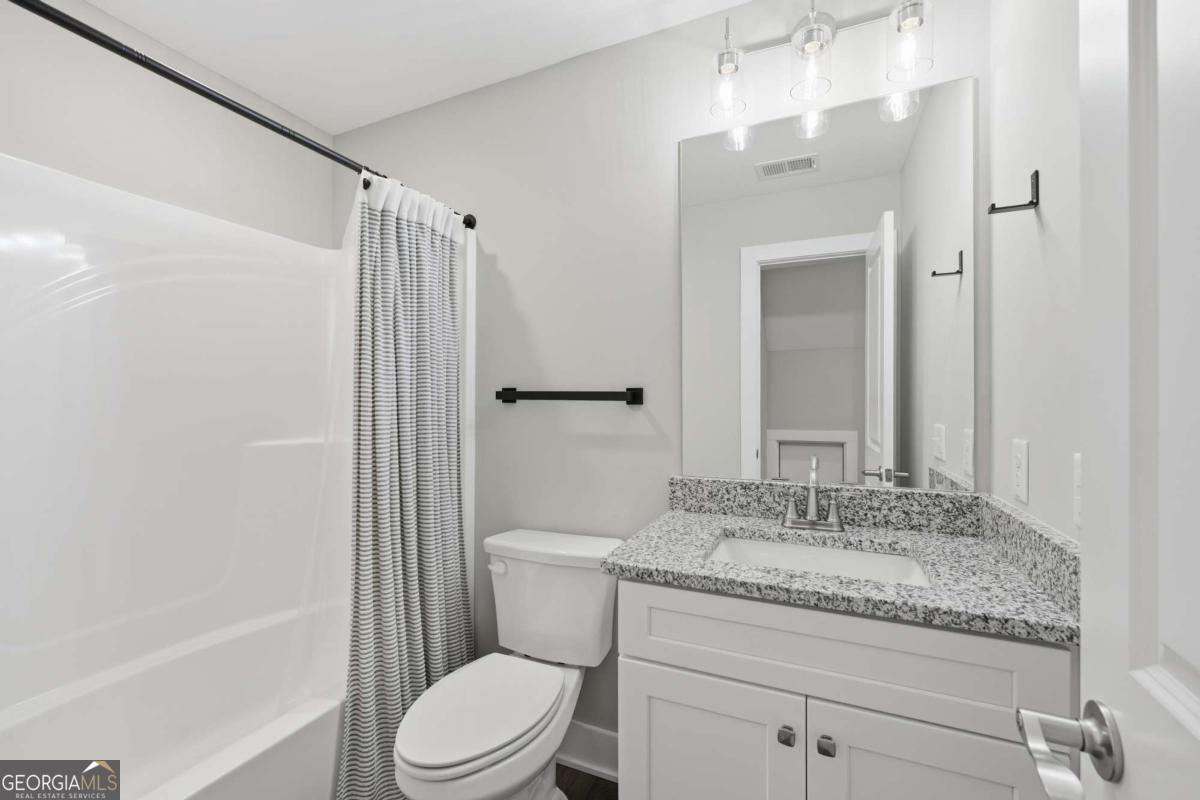 210 Hillside Drive Property Photo 34