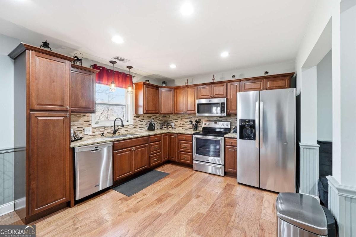 408 Alpine Drive Property Photo 17
