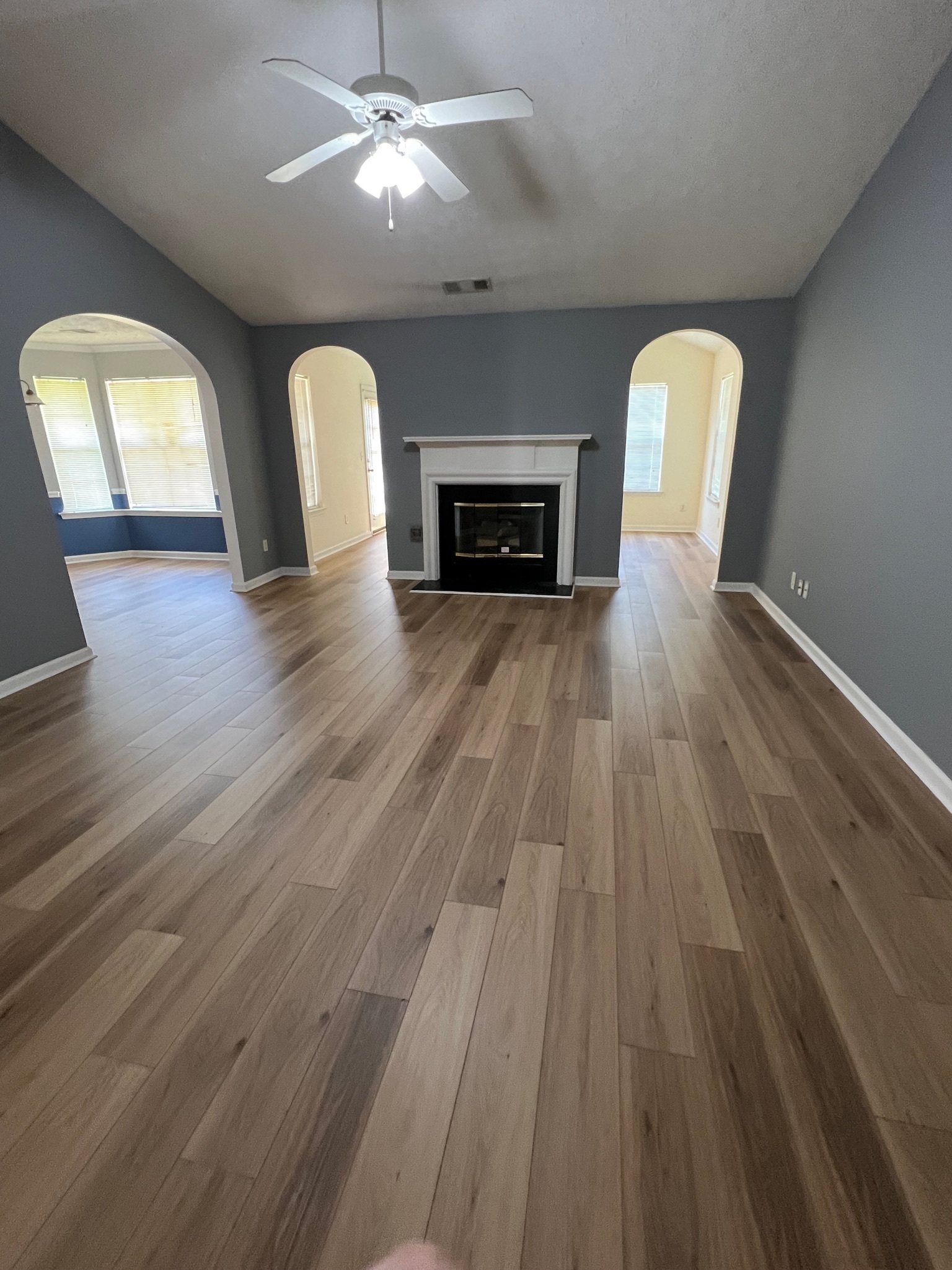 3769 Stagecoach Pass Property Photo 3