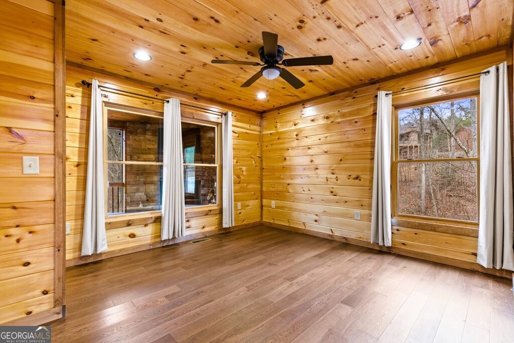 170 Ross Drive Property Photo 37