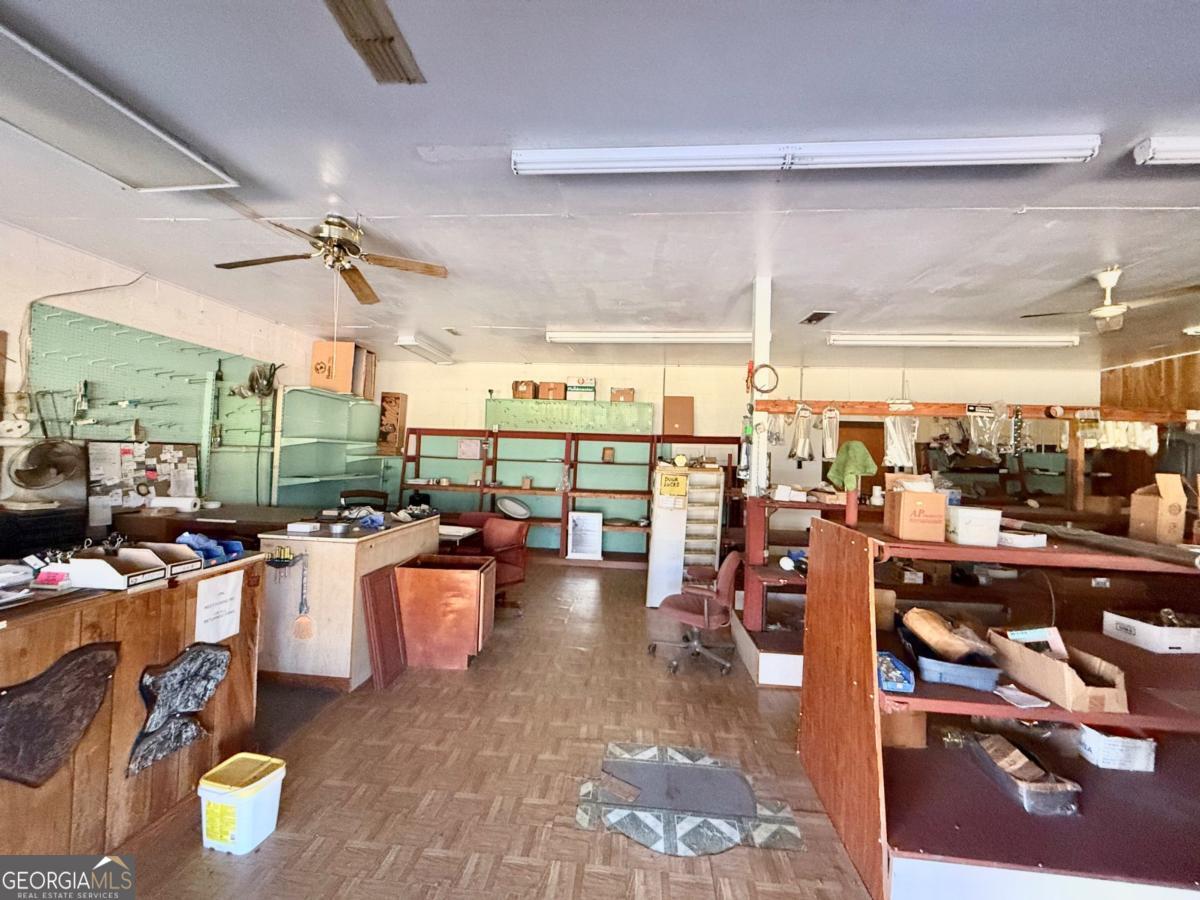 2501 Douglas Highway Property Photo 5