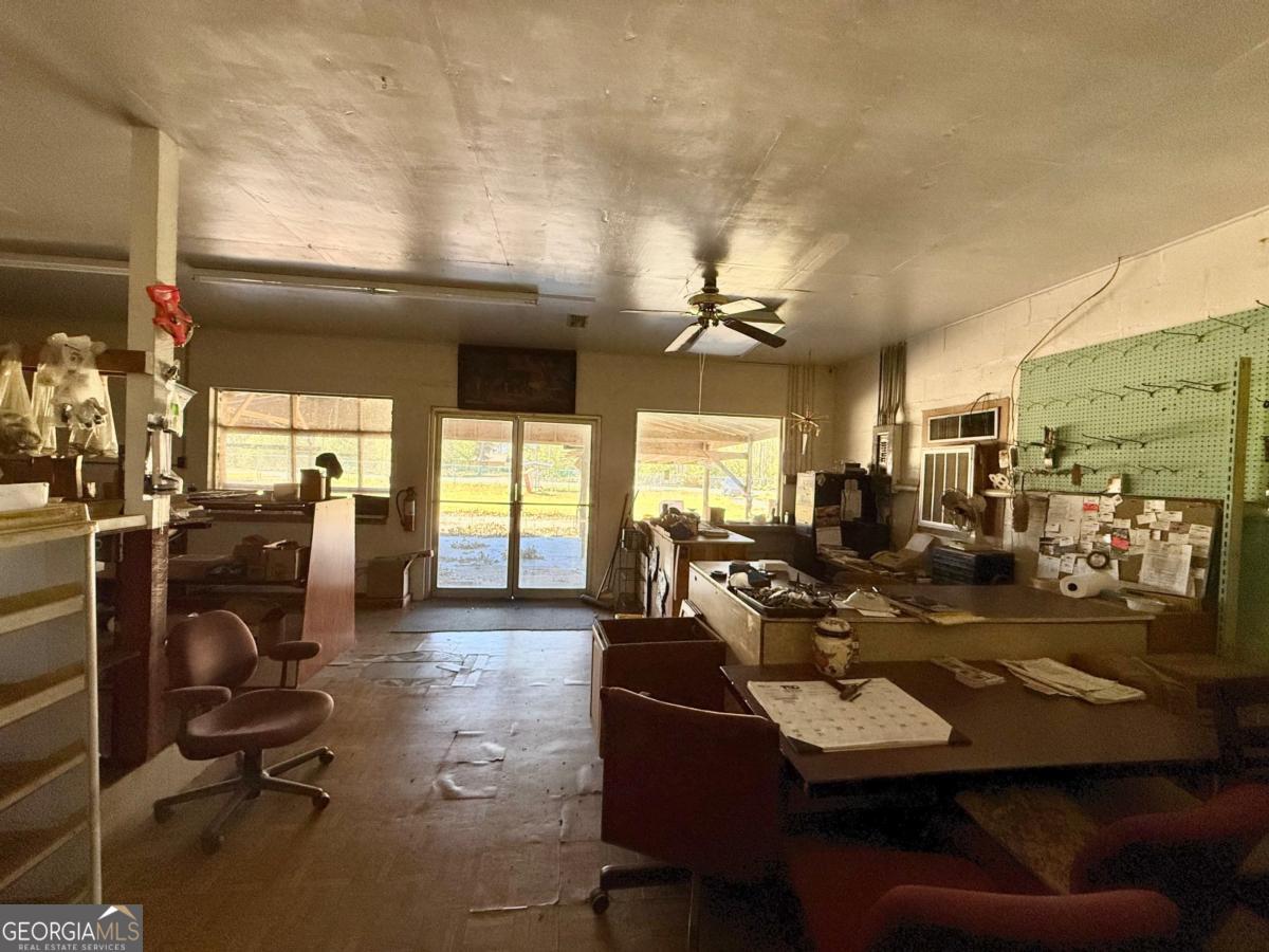 2501 Douglas Highway Property Photo 7