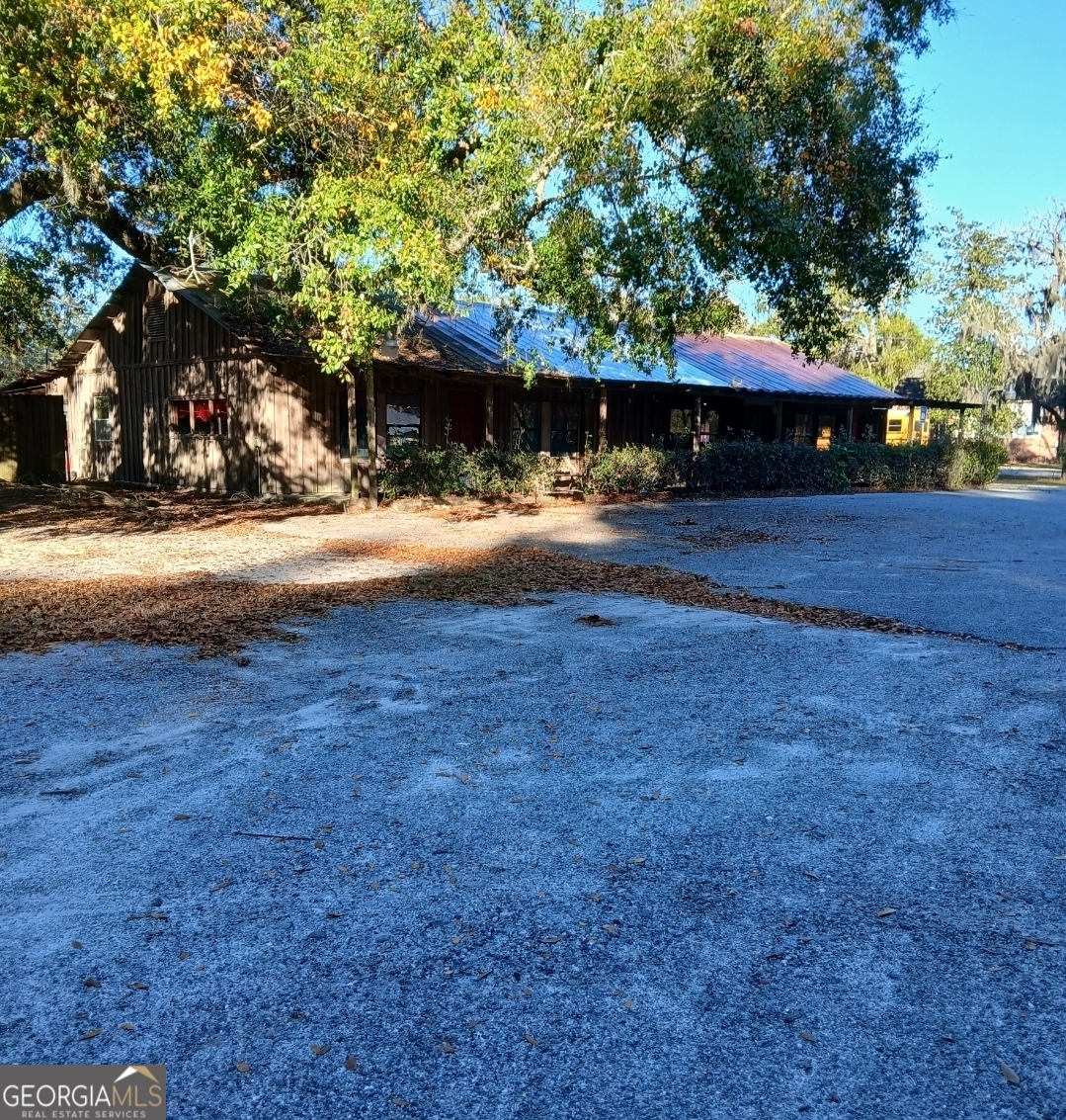 13149 Florida Avenue Property Photo 1